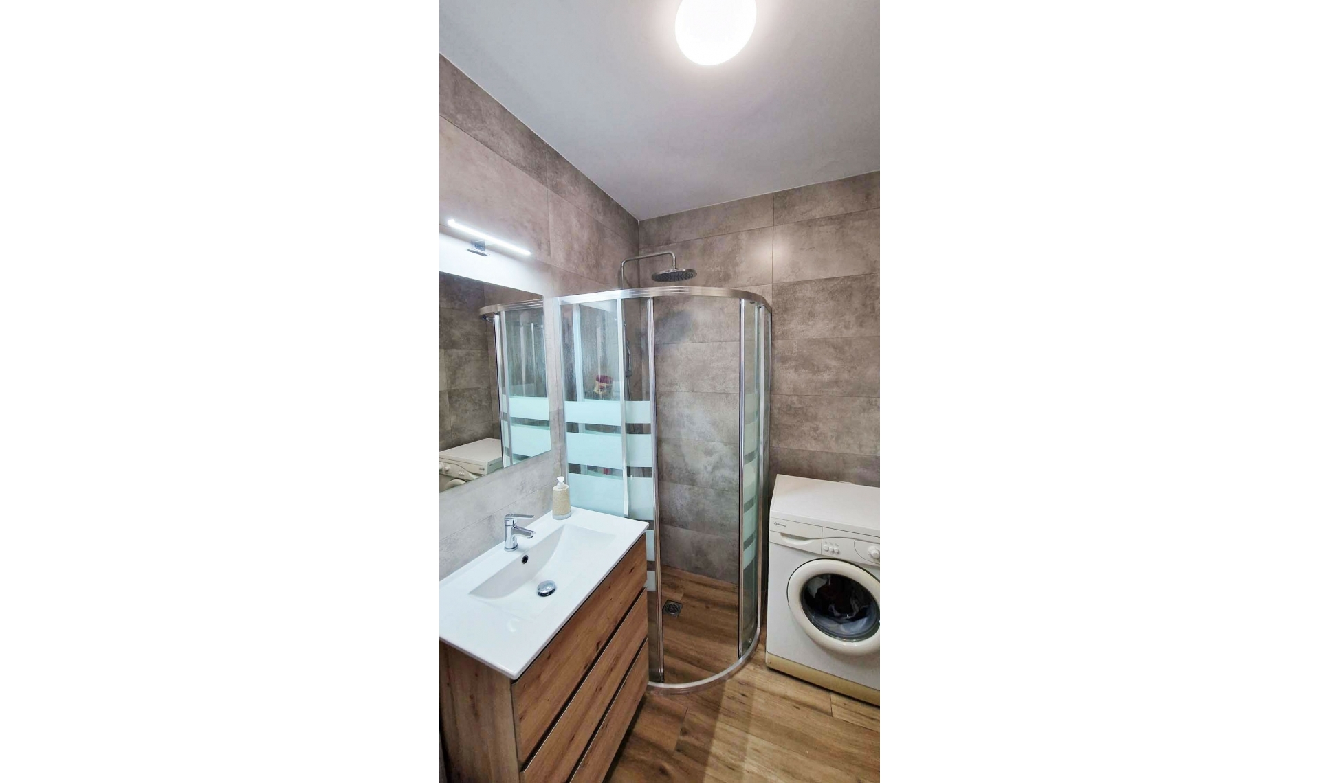 Resale - Apartment -
Benalmadena Costa