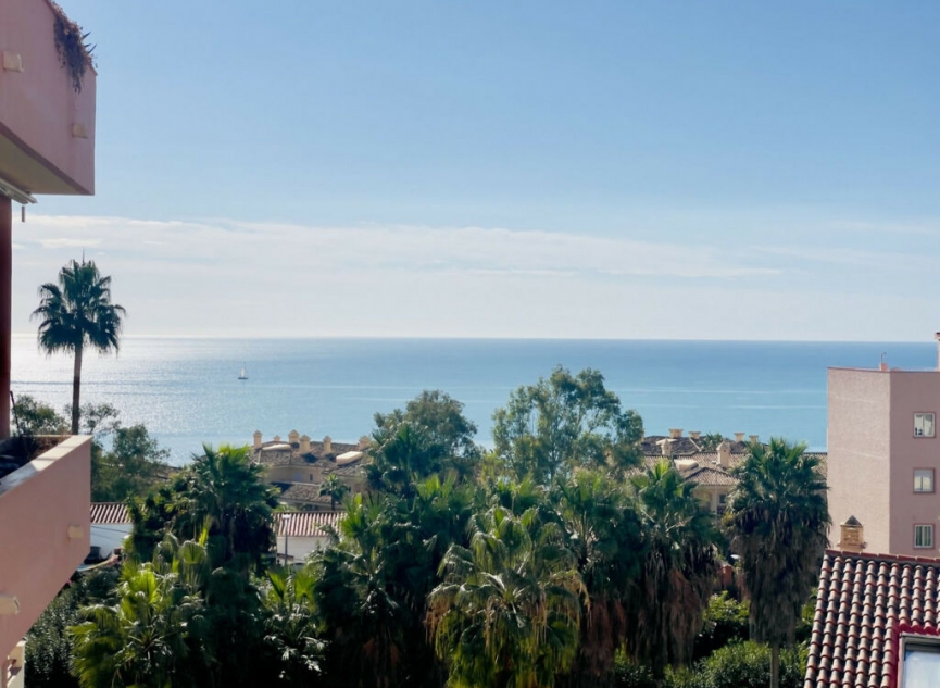 Resale - Apartment -
Benalmadena Costa