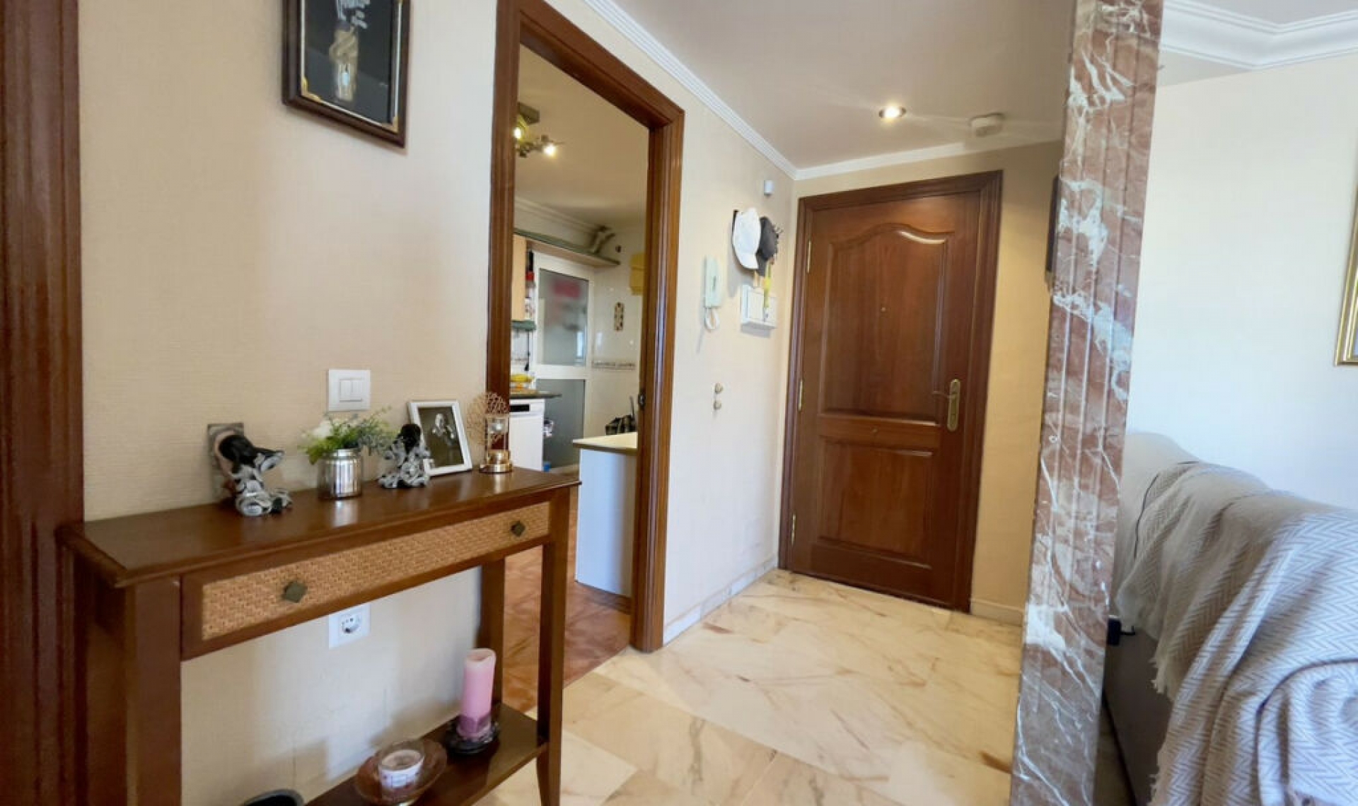Resale - Apartment -
Benalmadena Costa