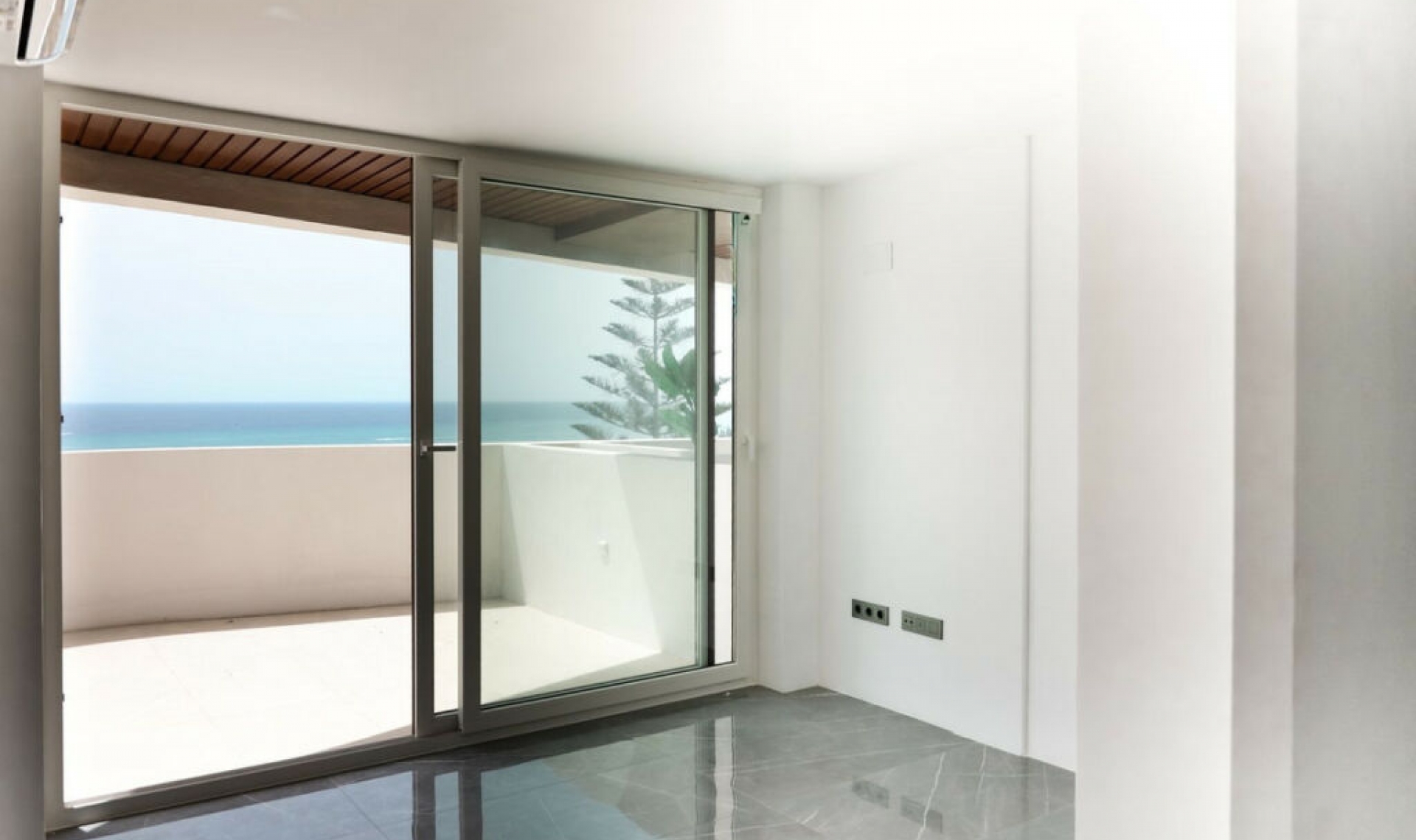 Resale - Apartment -
Benalmadena Costa