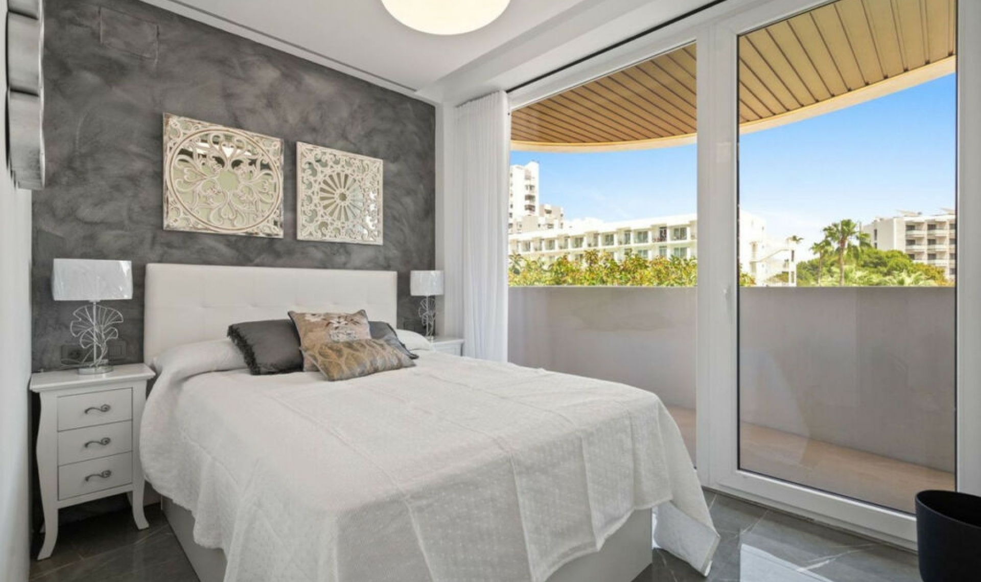 Resale - Apartment -
Benalmadena Costa