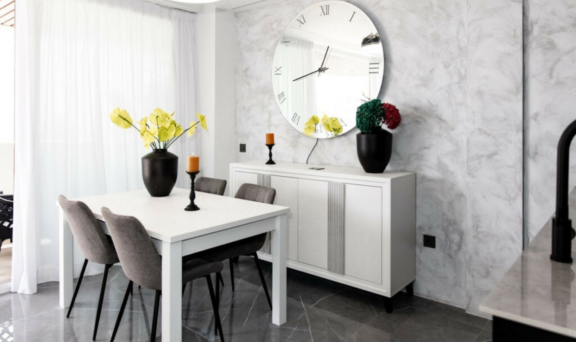 Resale - Apartment -
Benalmadena Costa