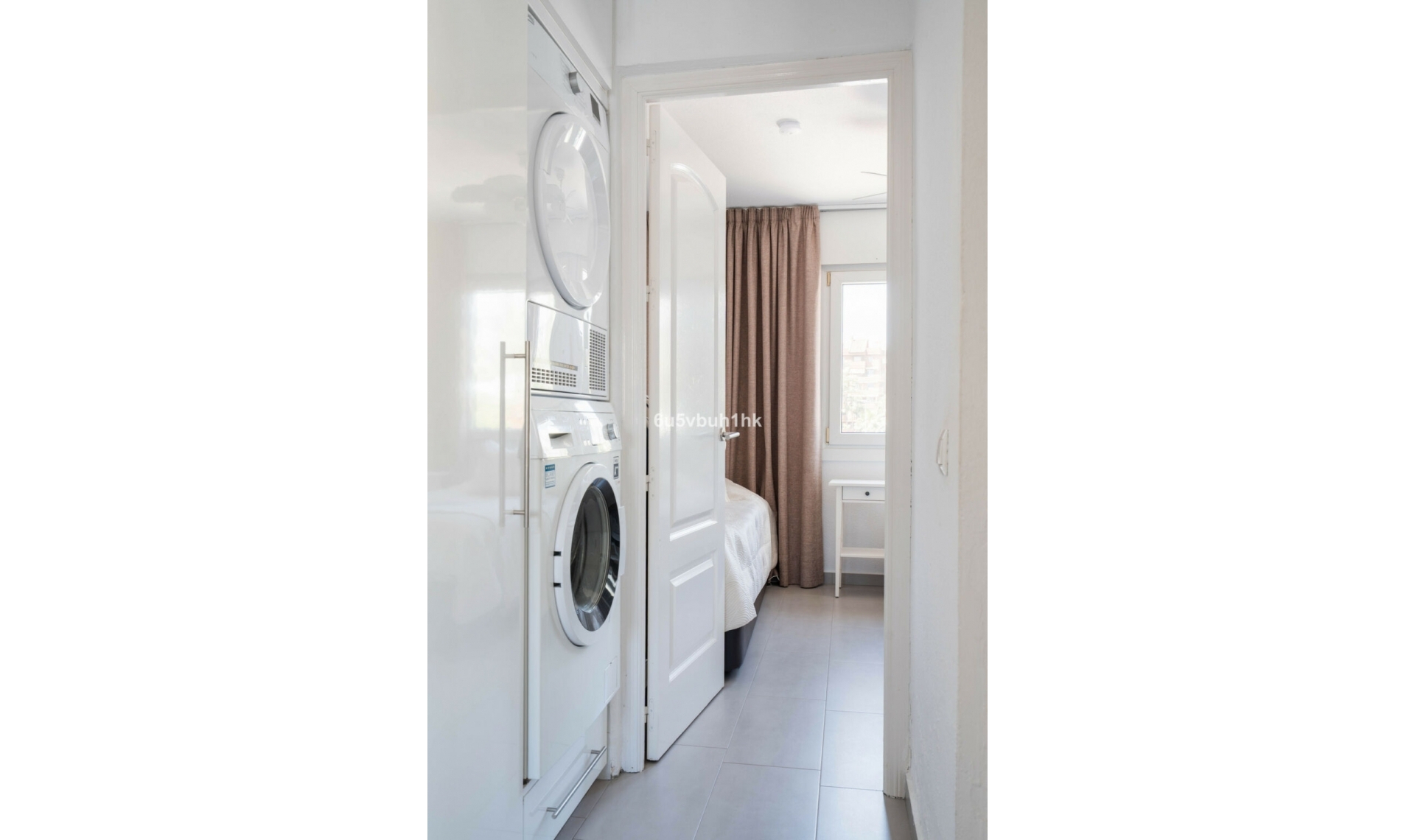 Resale - Apartment -
Benalmadena Costa