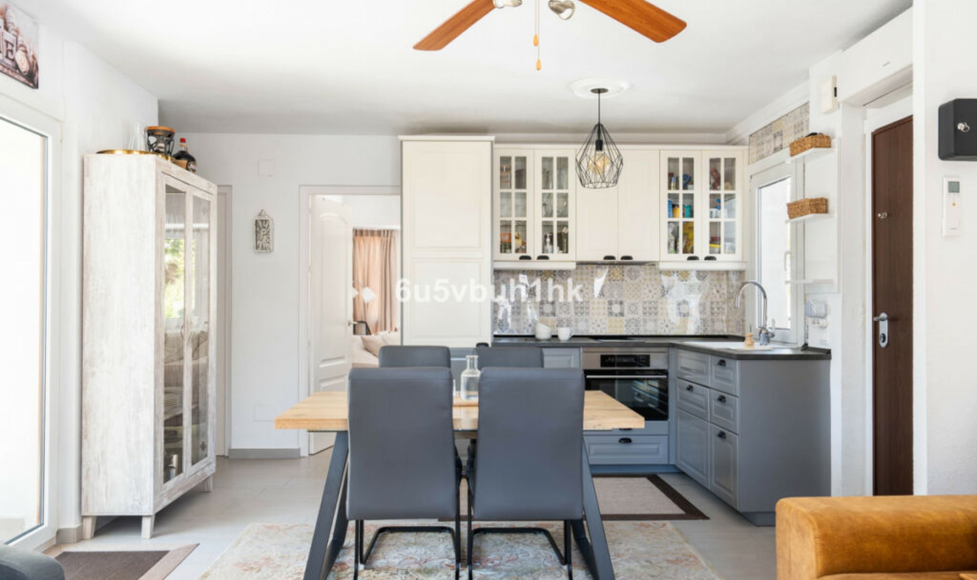 Resale - Apartment -
Benalmadena Costa