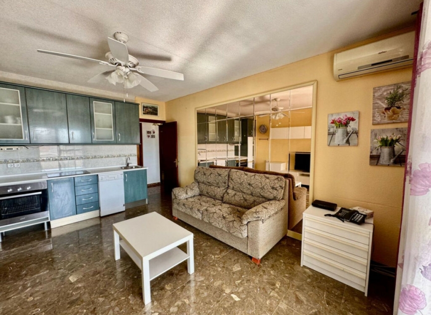 Resale - Apartment -
Benalmadena Costa