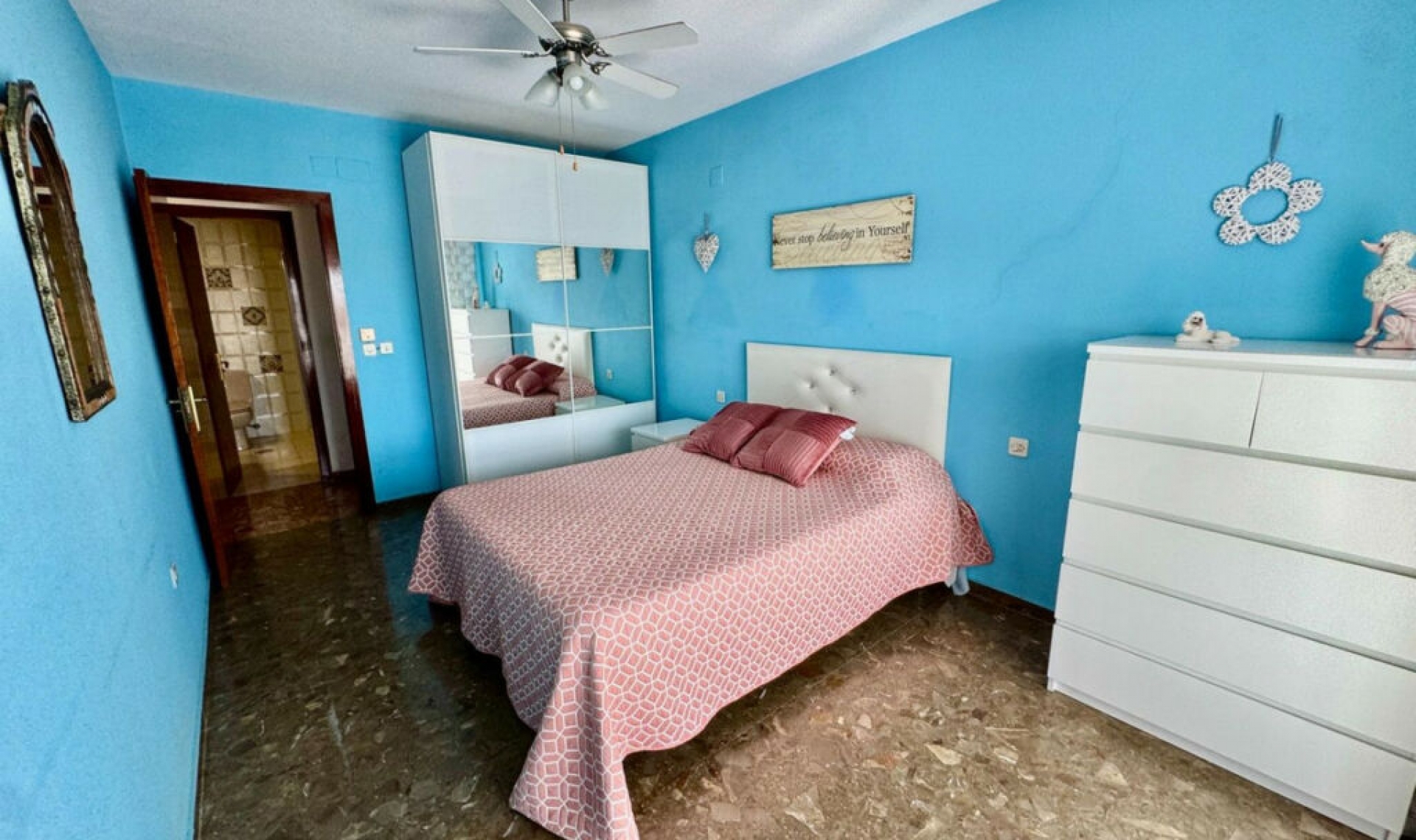 Resale - Apartment -
Benalmadena Costa