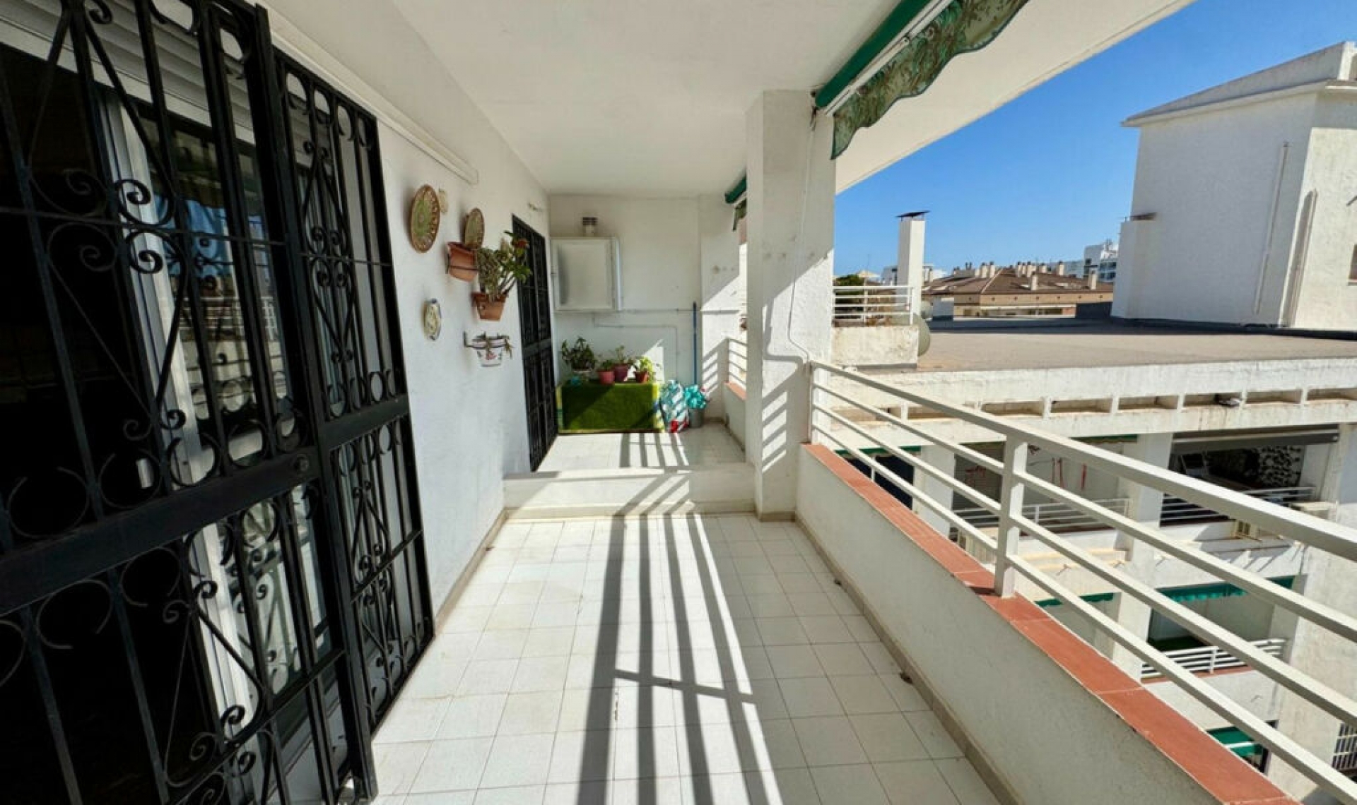 Resale - Apartment -
Benalmadena Costa