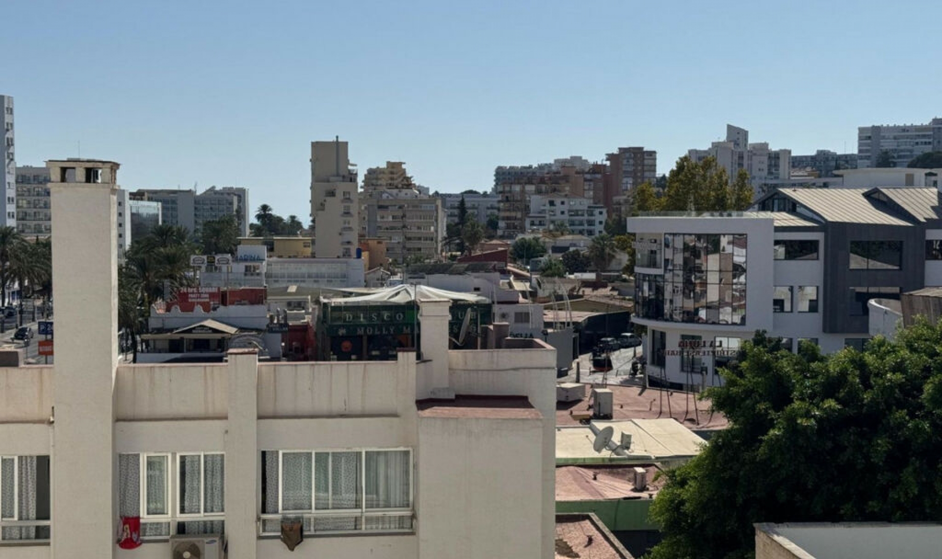 Resale - Apartment -
Benalmadena Costa