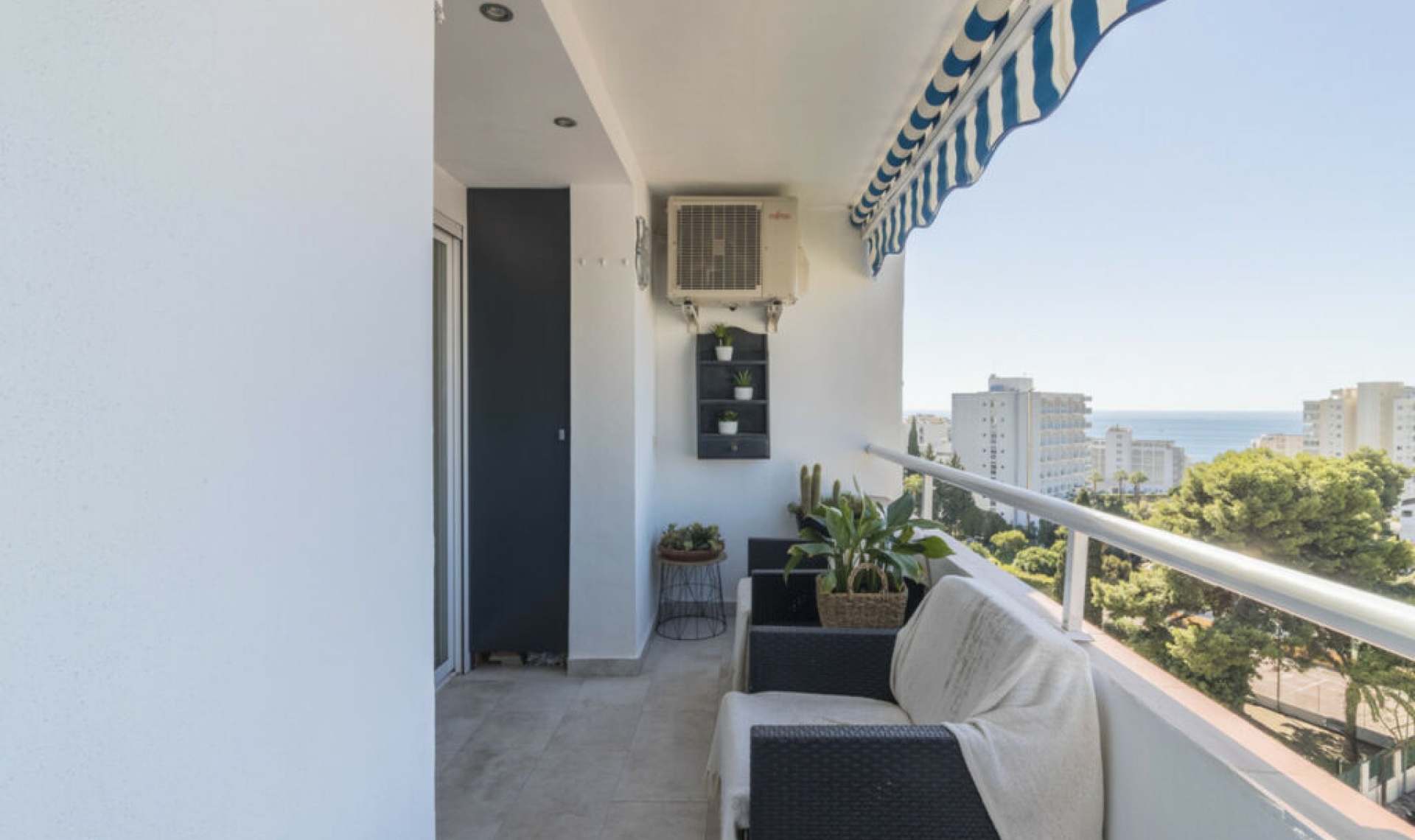Resale - Apartment -
Benalmadena Costa