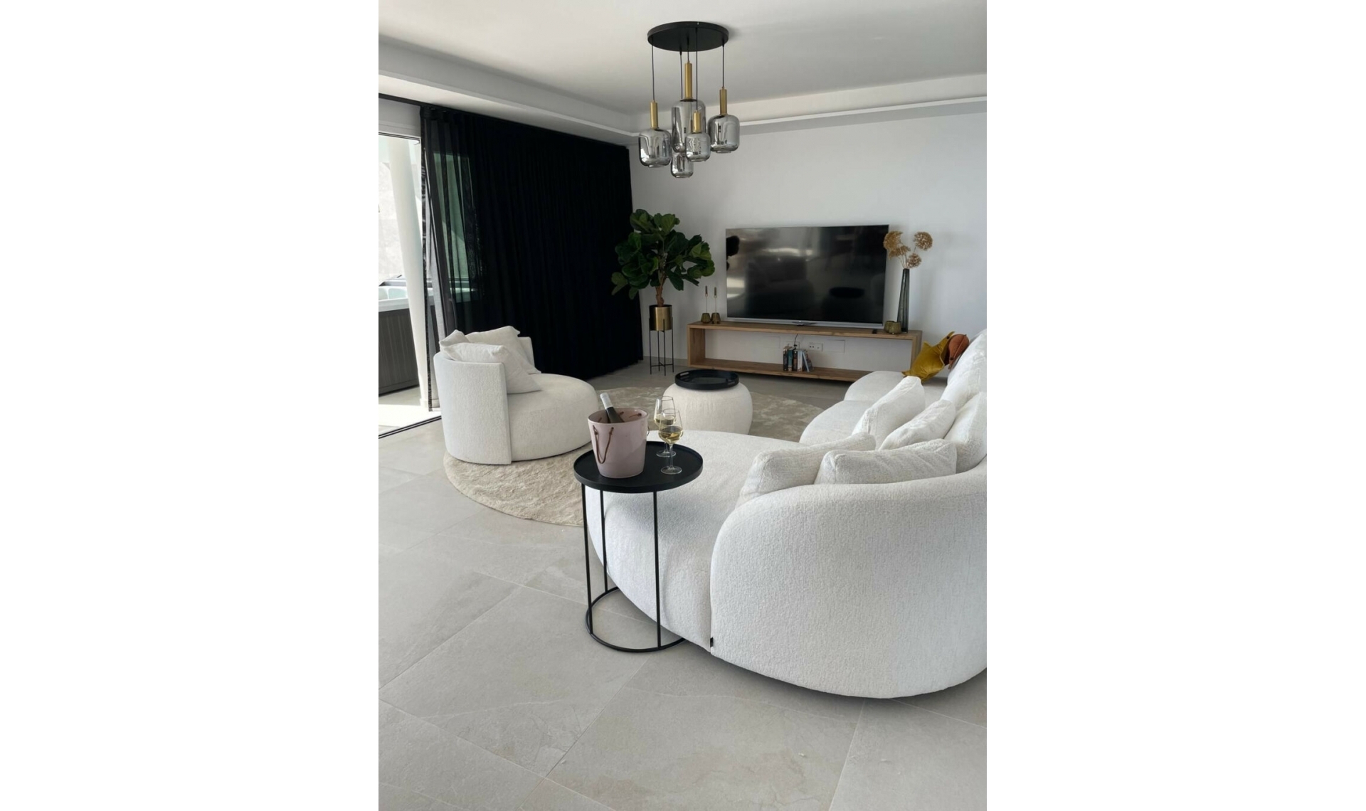 Resale - Apartment -
Benalmadena Costa