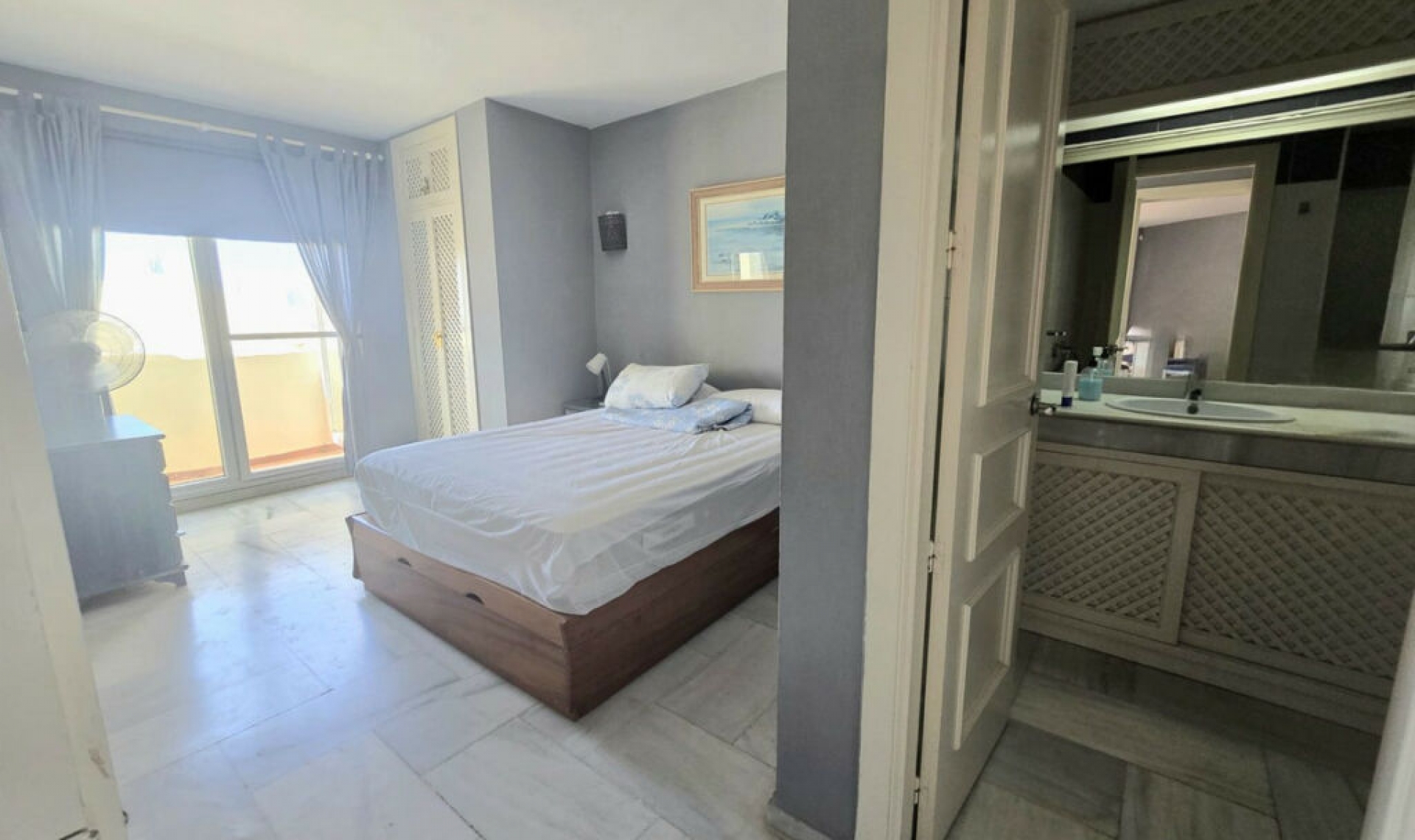 Resale - Apartment -
Benalmadena Costa