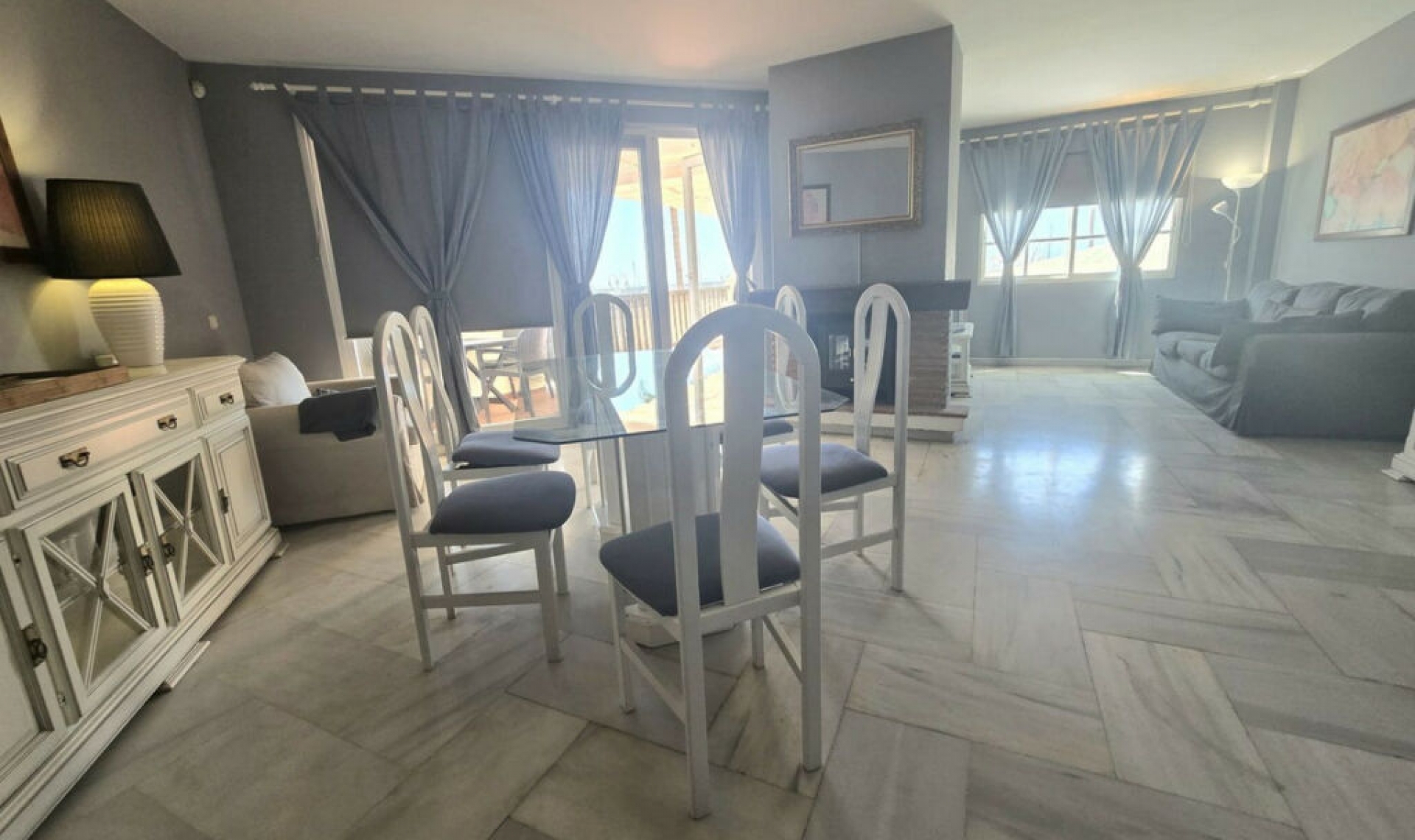 Resale - Apartment -
Benalmadena Costa