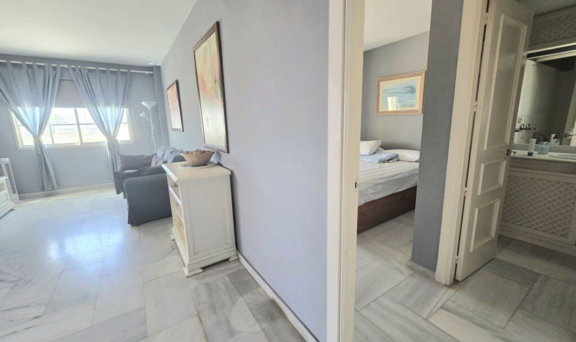 Resale - Apartment -
Benalmadena Costa