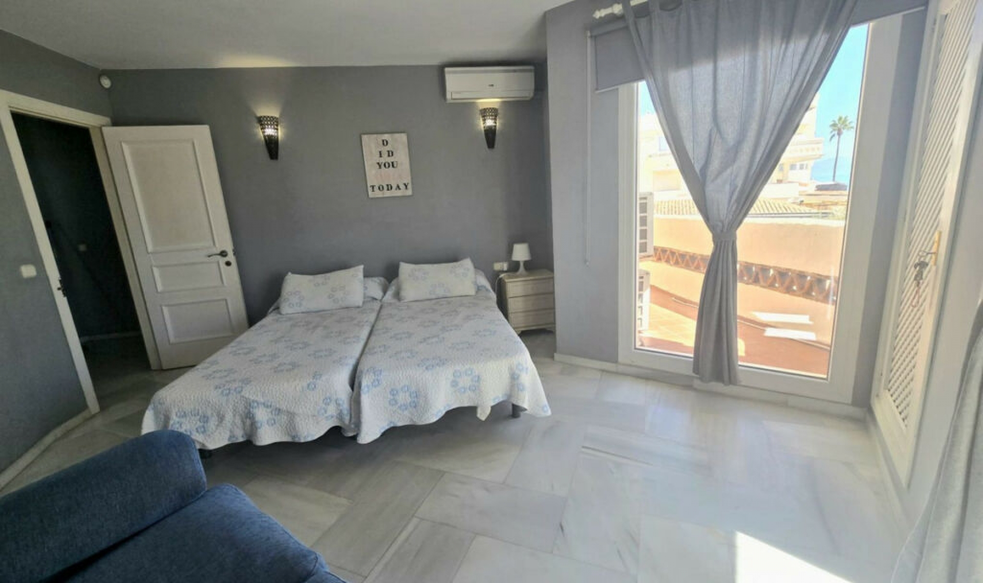 Resale - Apartment -
Benalmadena Costa