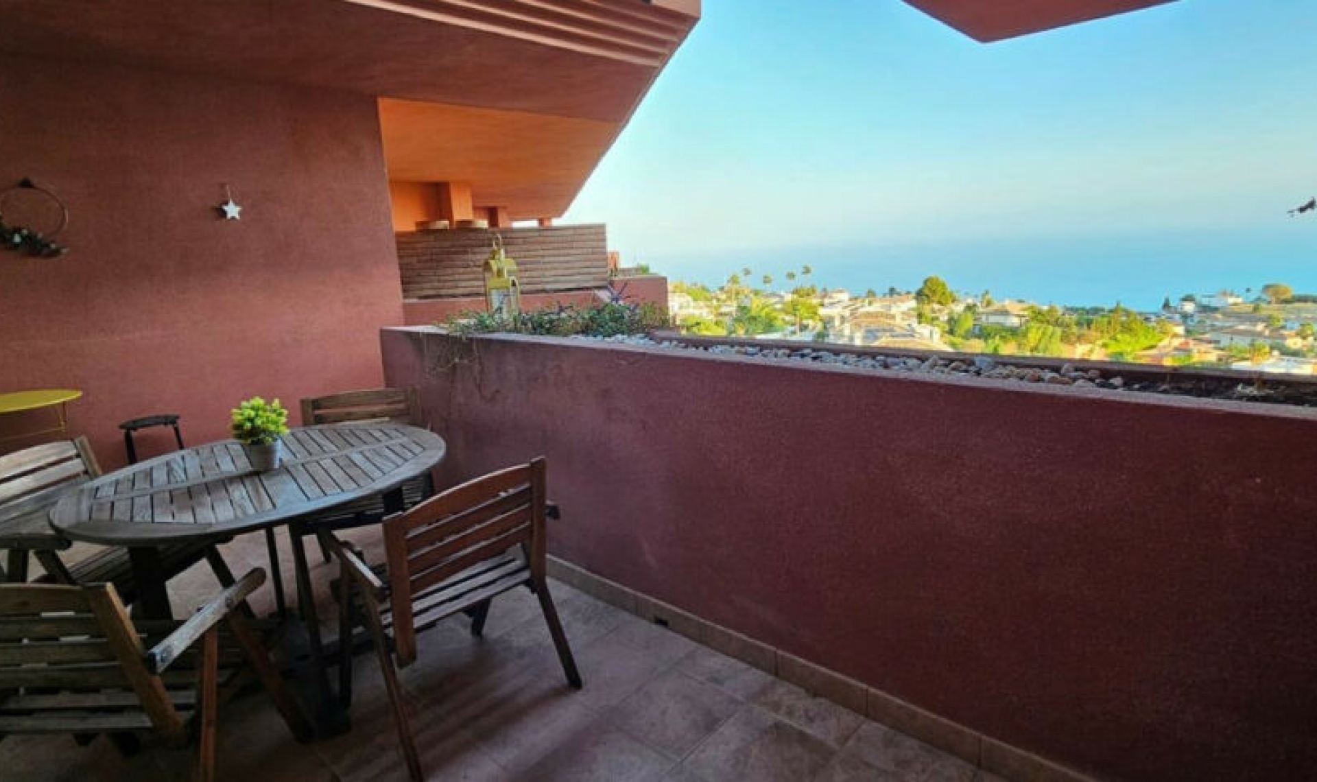 Resale - Apartment -
Benalmadena Pueblo