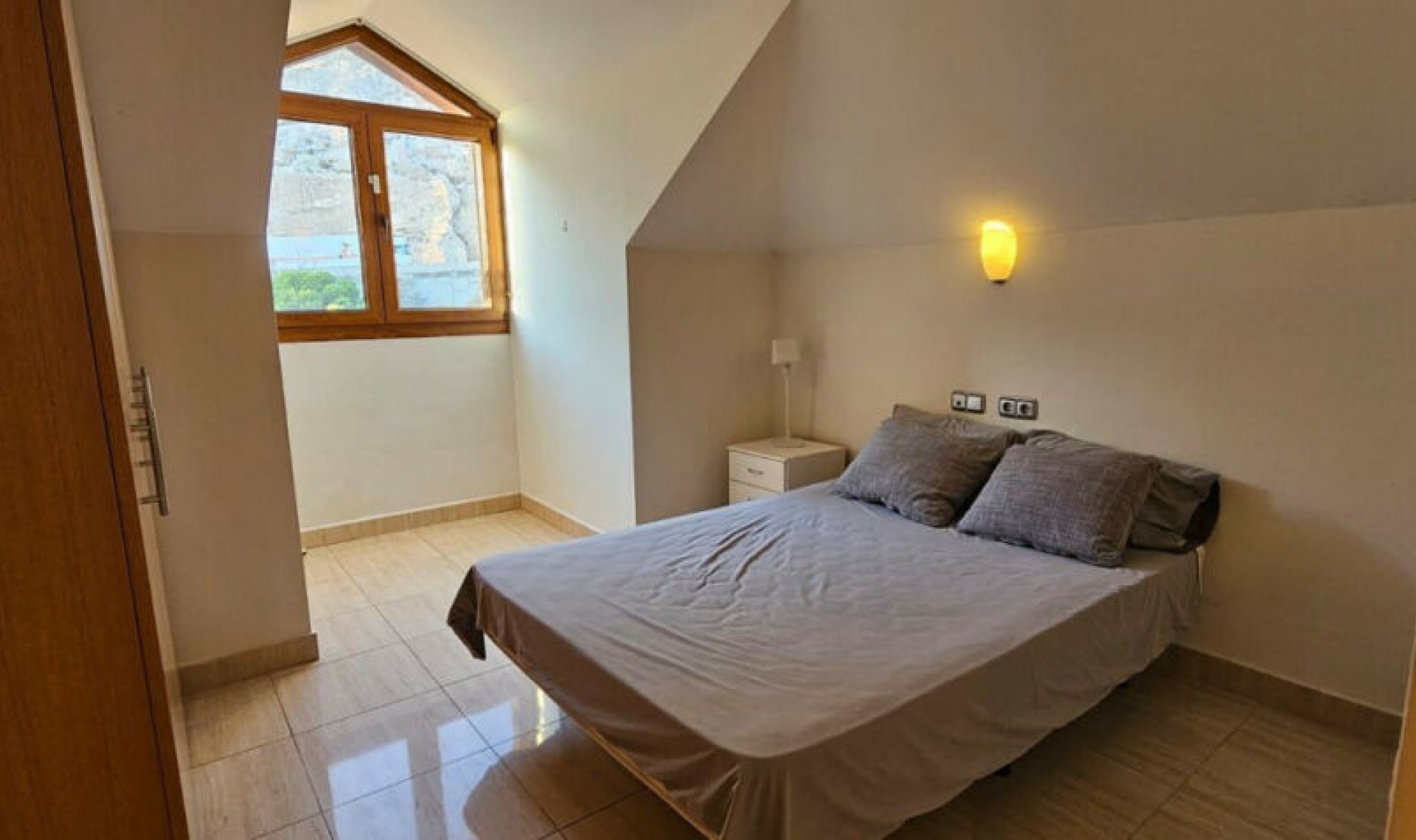 Resale - Apartment -
Benalmadena Pueblo