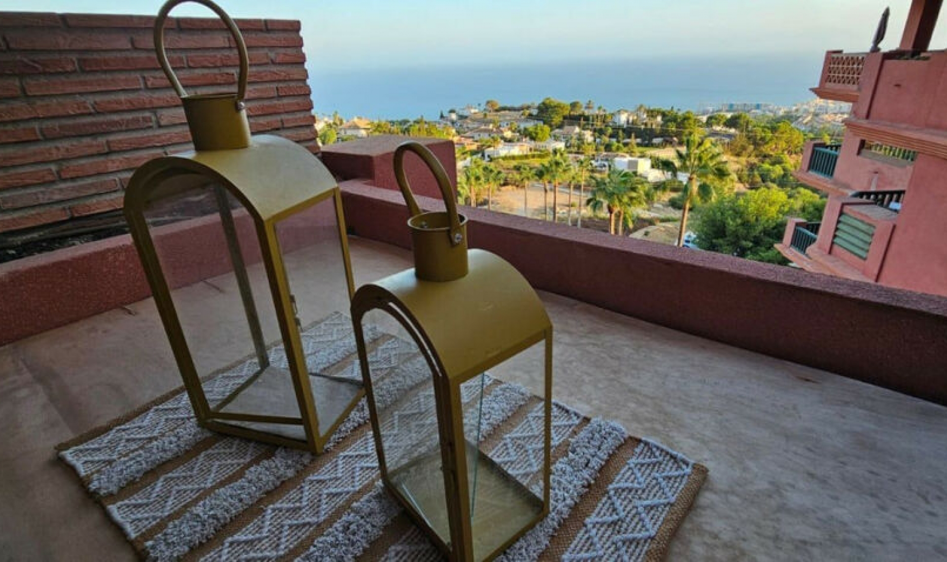 Resale - Apartment -
Benalmadena Pueblo