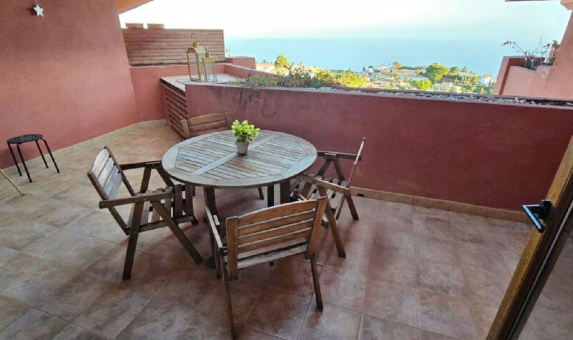 Resale - Apartment -
Benalmadena Pueblo