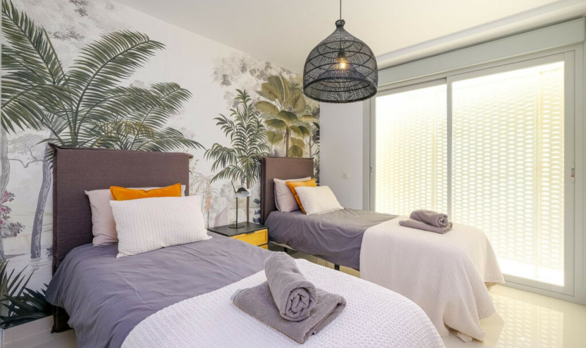 Resale - Apartment -
Benalmadena Pueblo