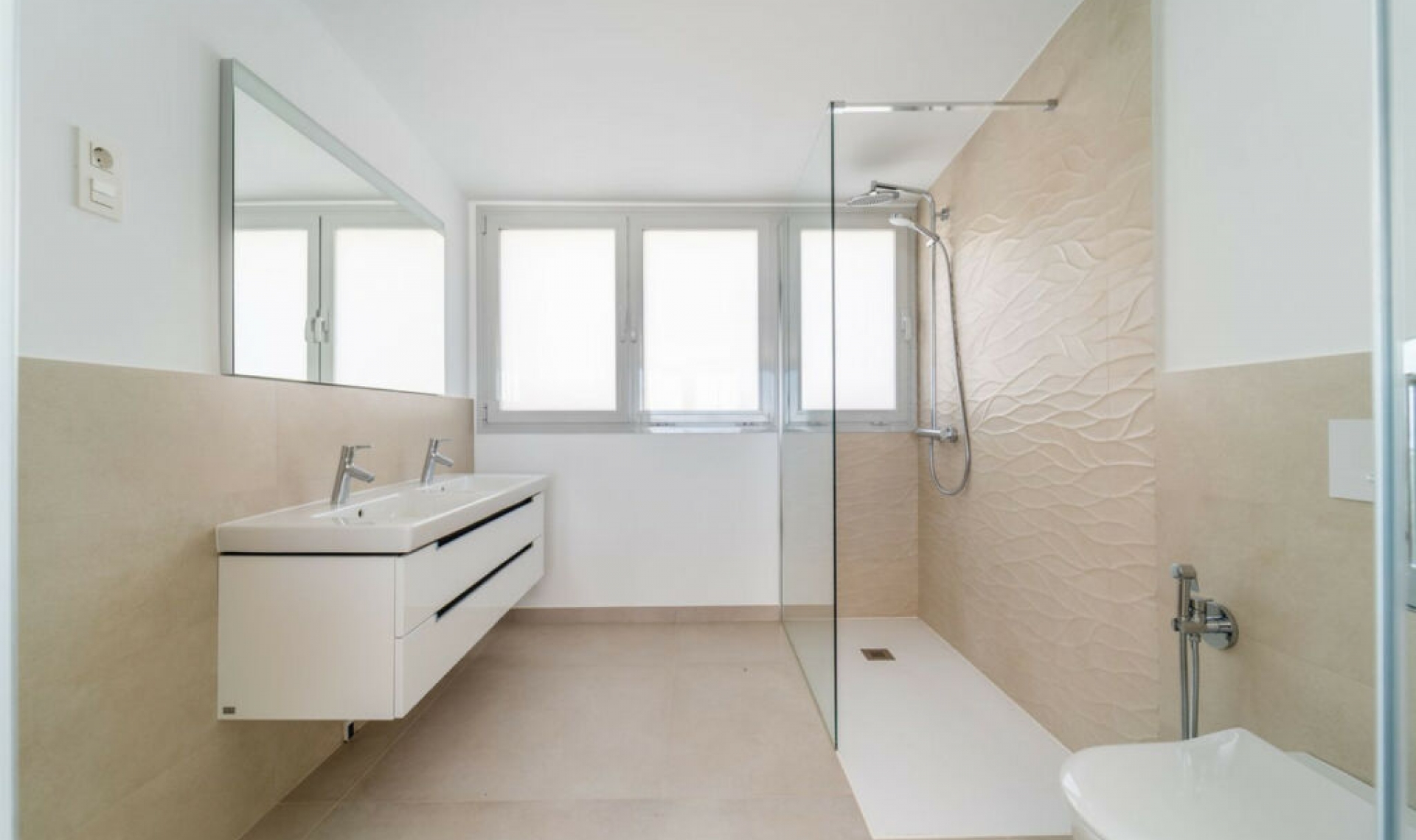 Resale - Apartment -
Benalmadena Pueblo