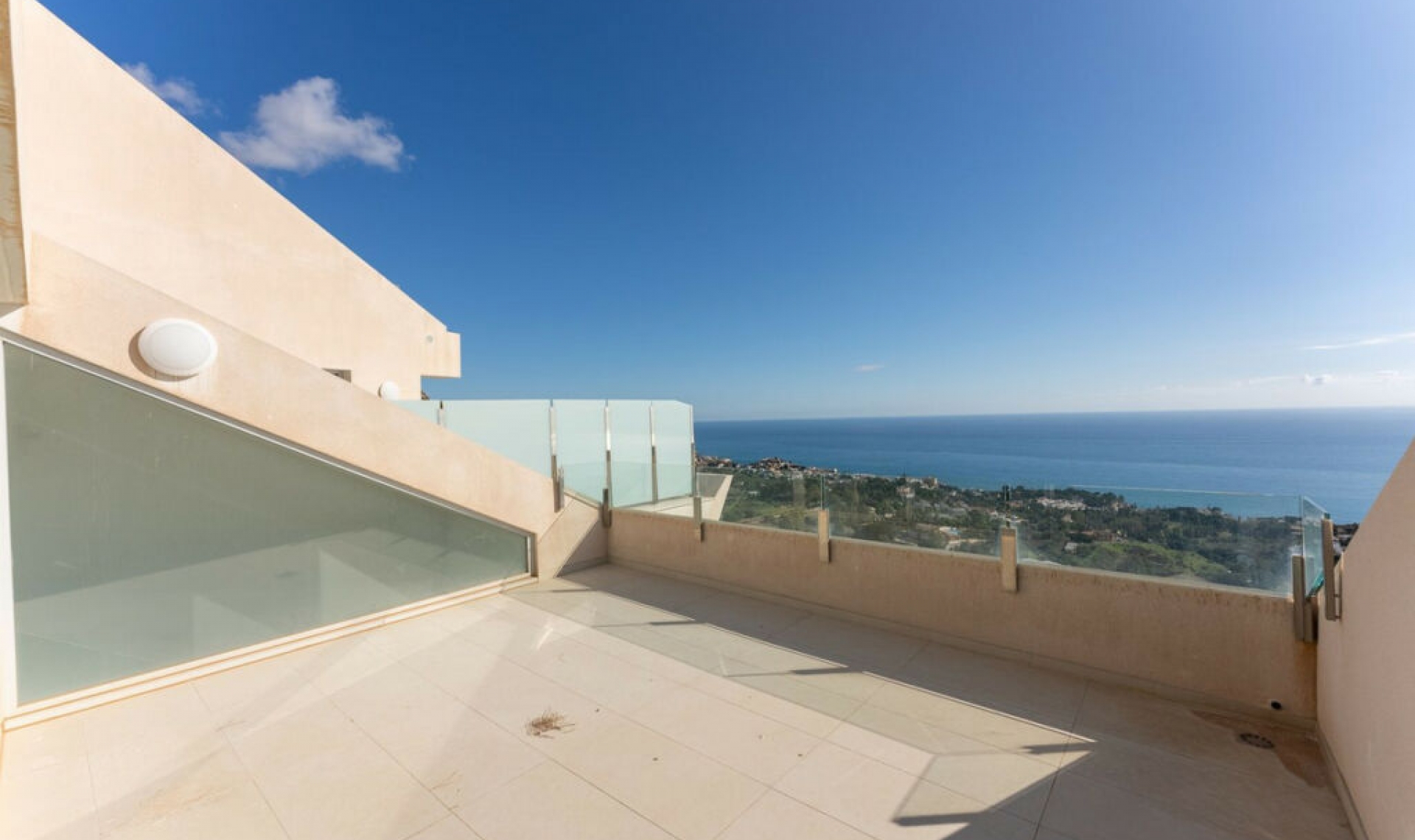 Resale - Apartment -
Benalmadena Pueblo