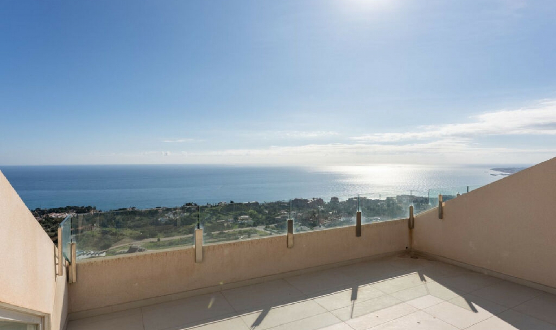 Resale - Apartment -
Benalmadena Pueblo