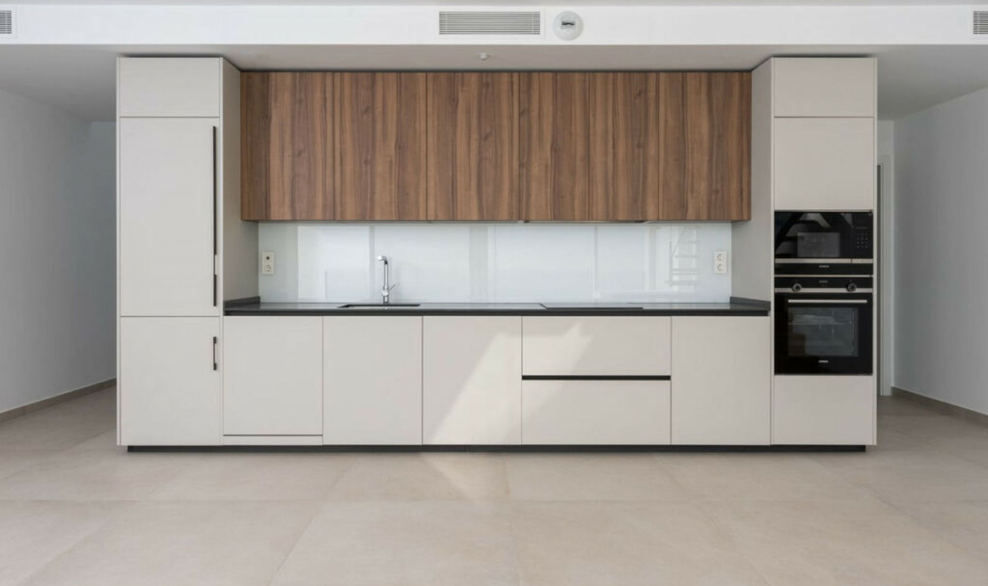 Resale - Apartment -
Benalmadena Pueblo