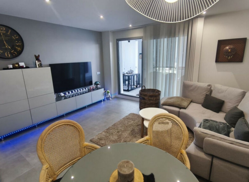 Resale - Apartment -
Benalmadena Pueblo