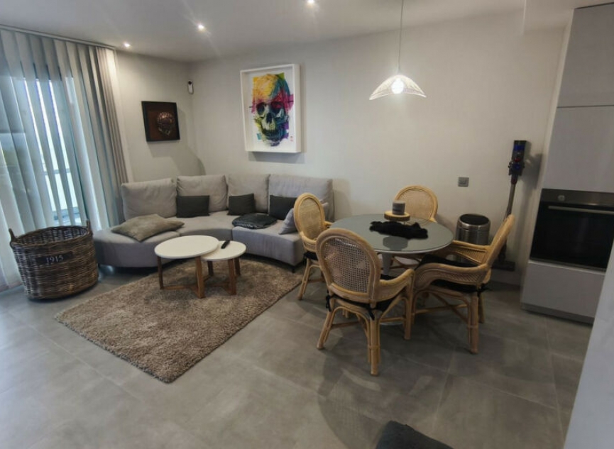 Resale - Apartment -
Benalmadena Pueblo