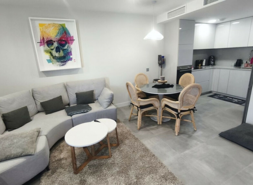 Resale - Apartment -
Benalmadena Pueblo