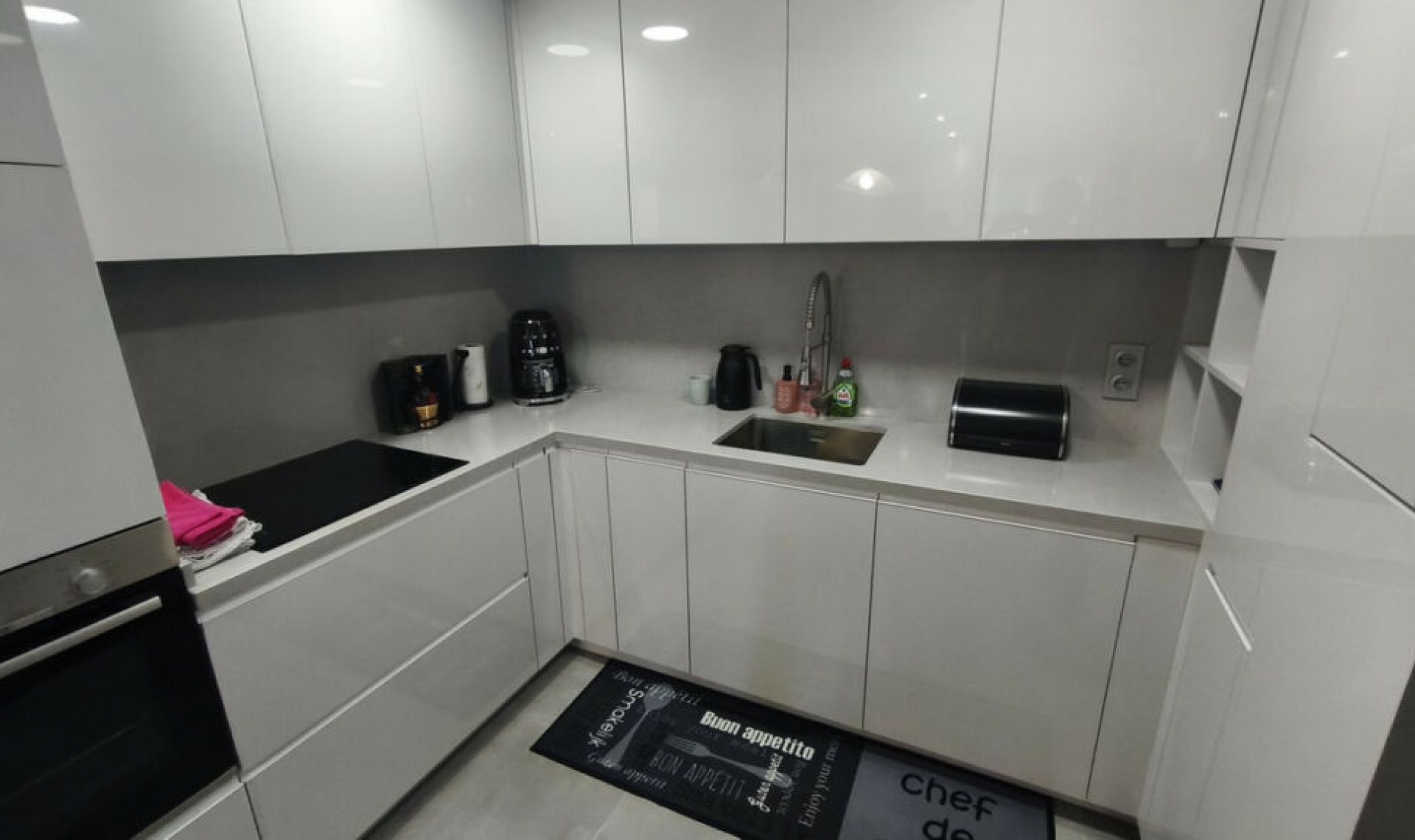 Resale - Apartment -
Benalmadena Pueblo