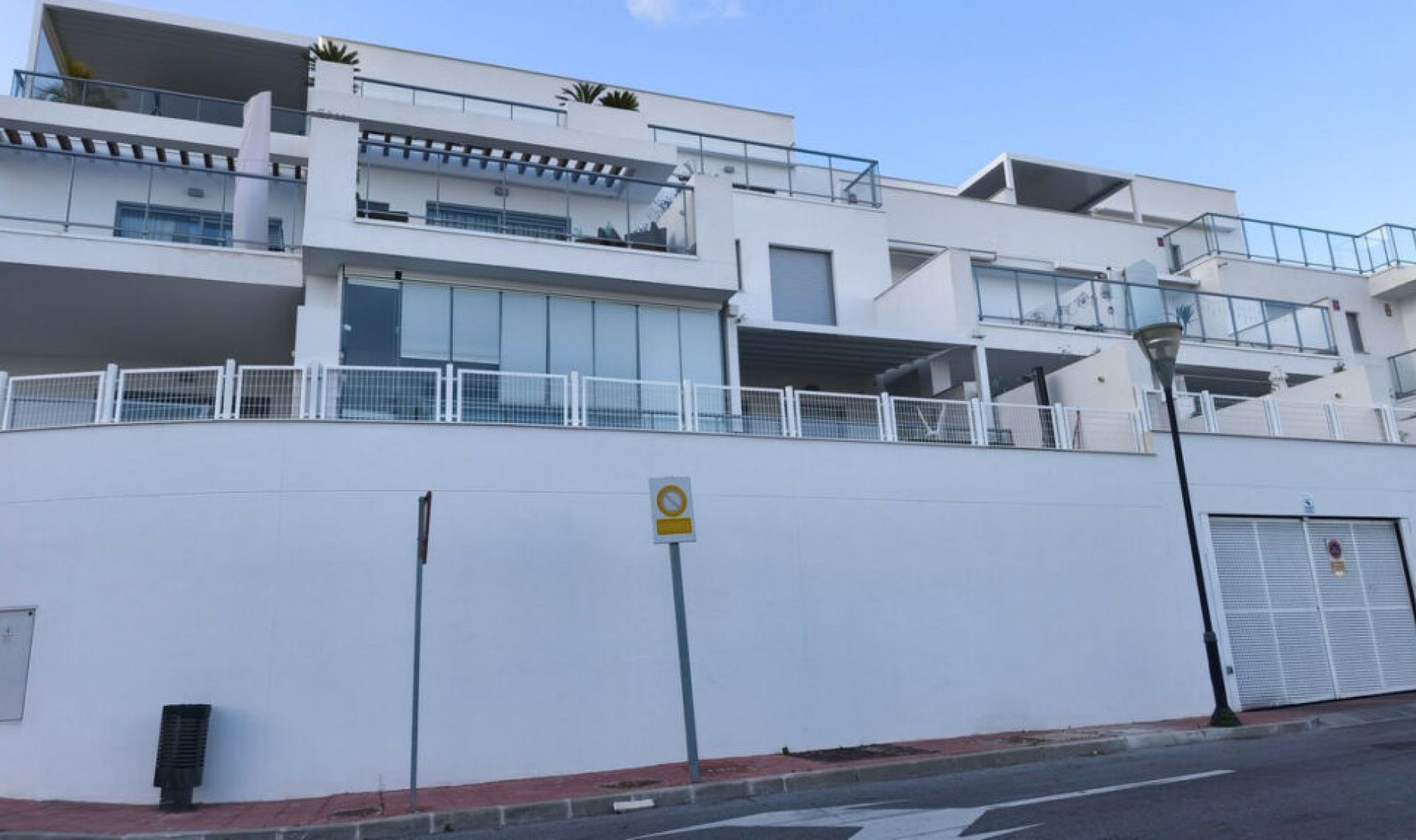 Resale - Apartment -
Benalmadena Pueblo