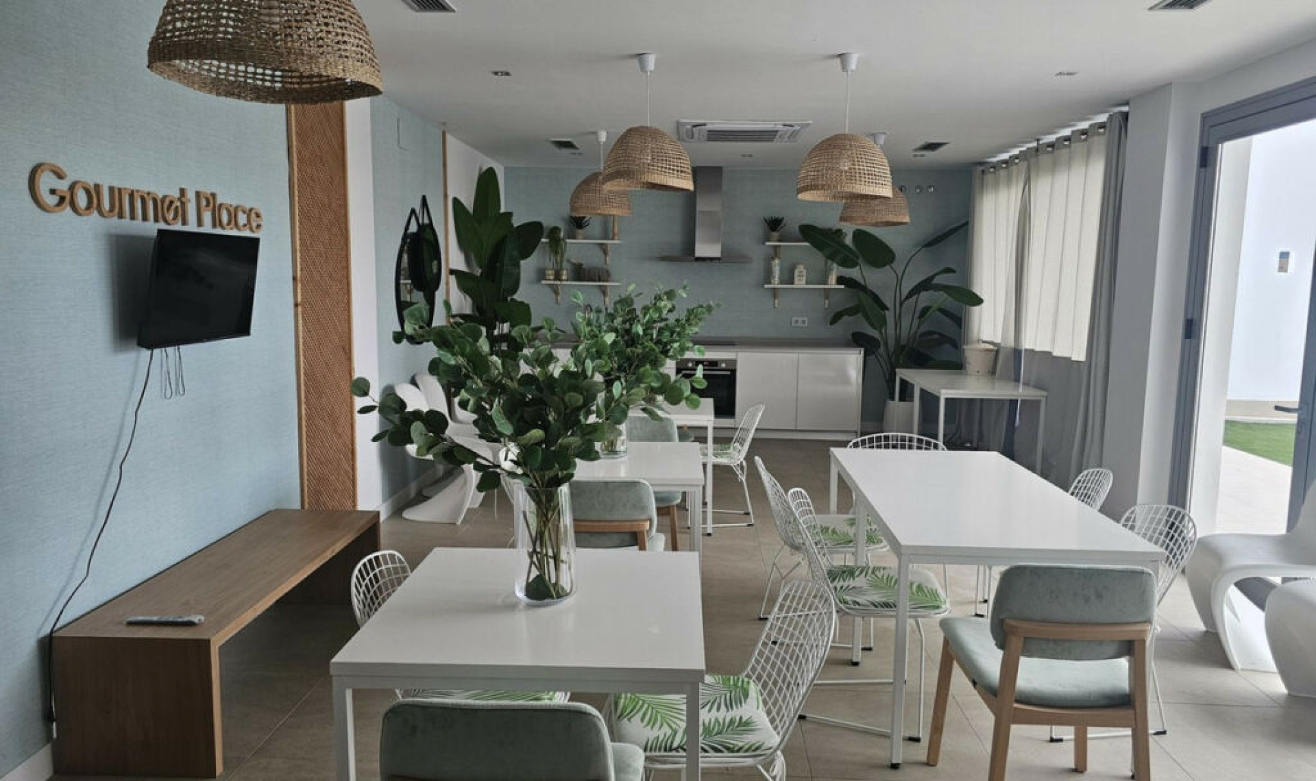 Resale - Apartment -
Benalmadena Pueblo