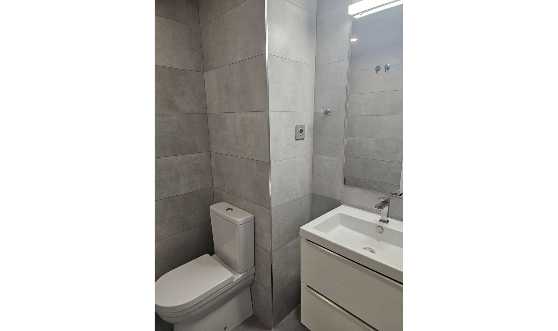 Resale - Apartment -
Benalmadena Pueblo