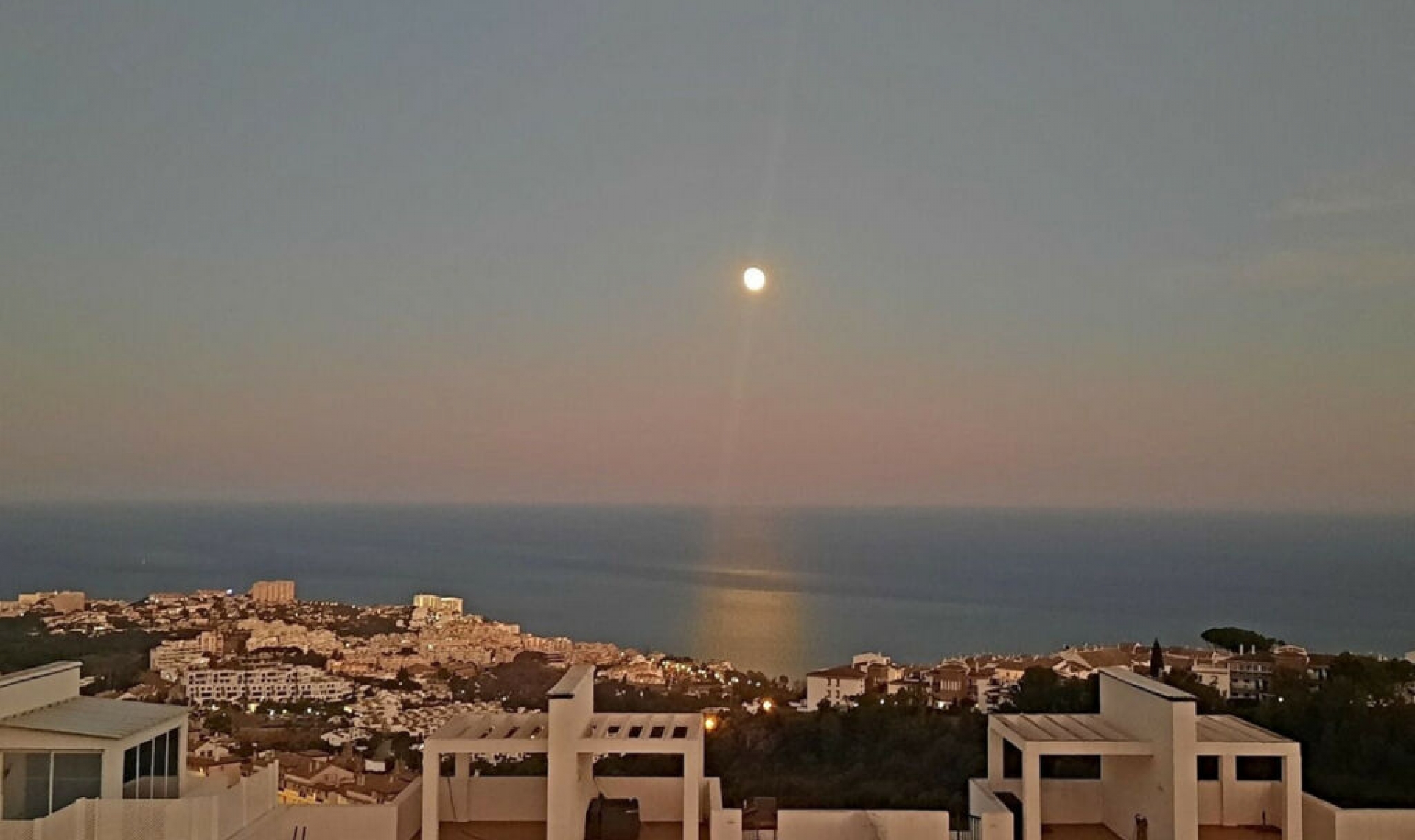Resale - Apartment -
Benalmadena Pueblo