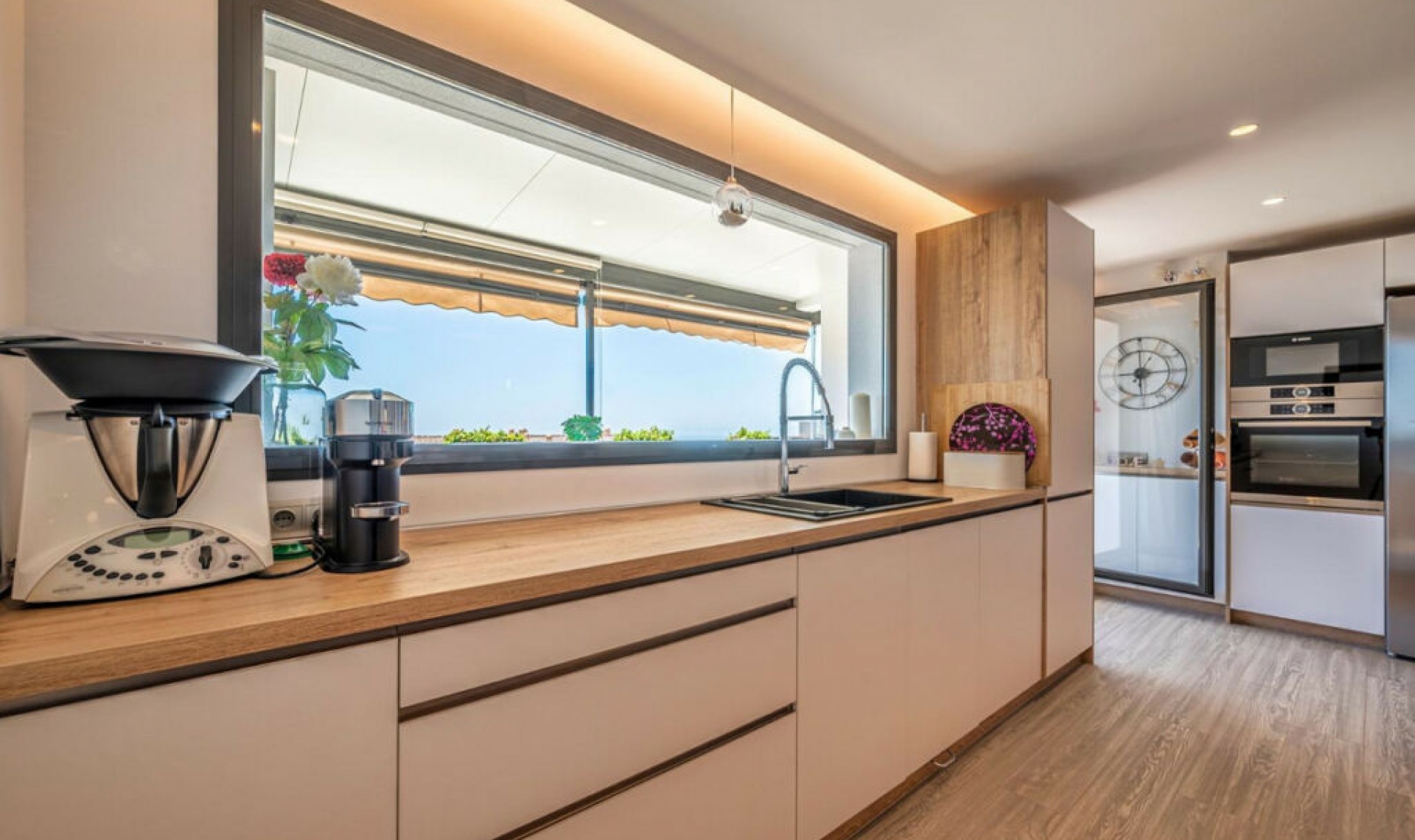 Resale - Apartment -
Benalmadena Pueblo
