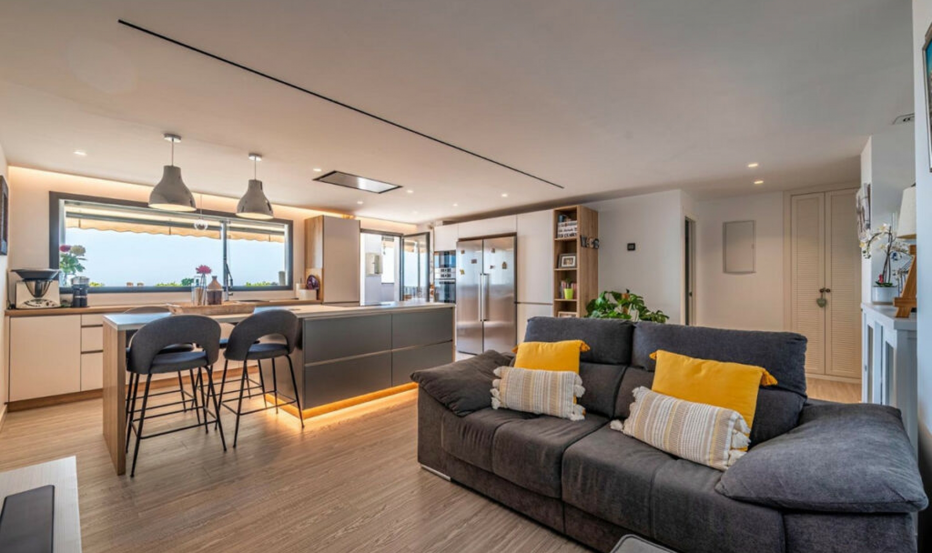 Resale - Apartment -
Benalmadena Pueblo