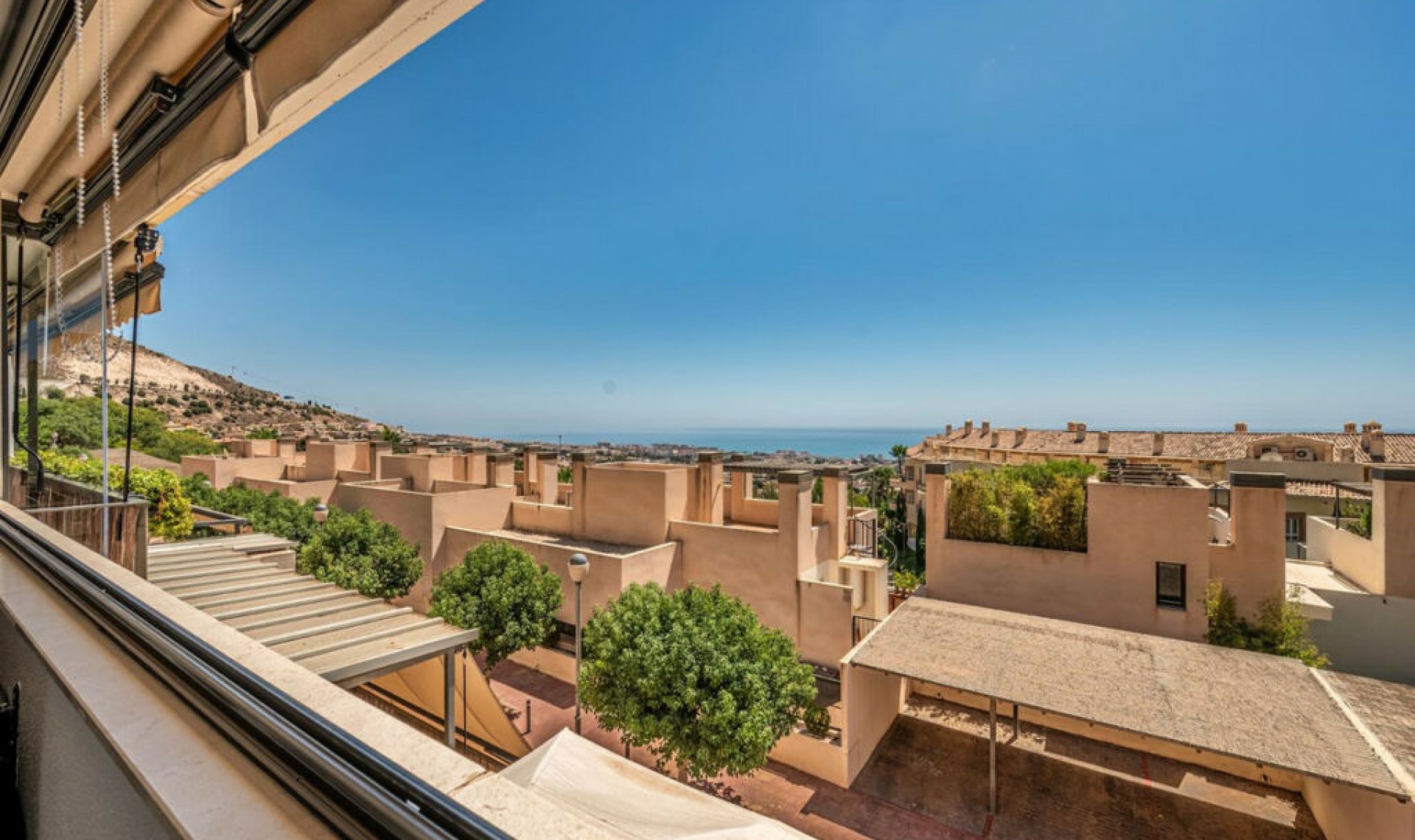 Resale - Apartment -
Benalmadena Pueblo