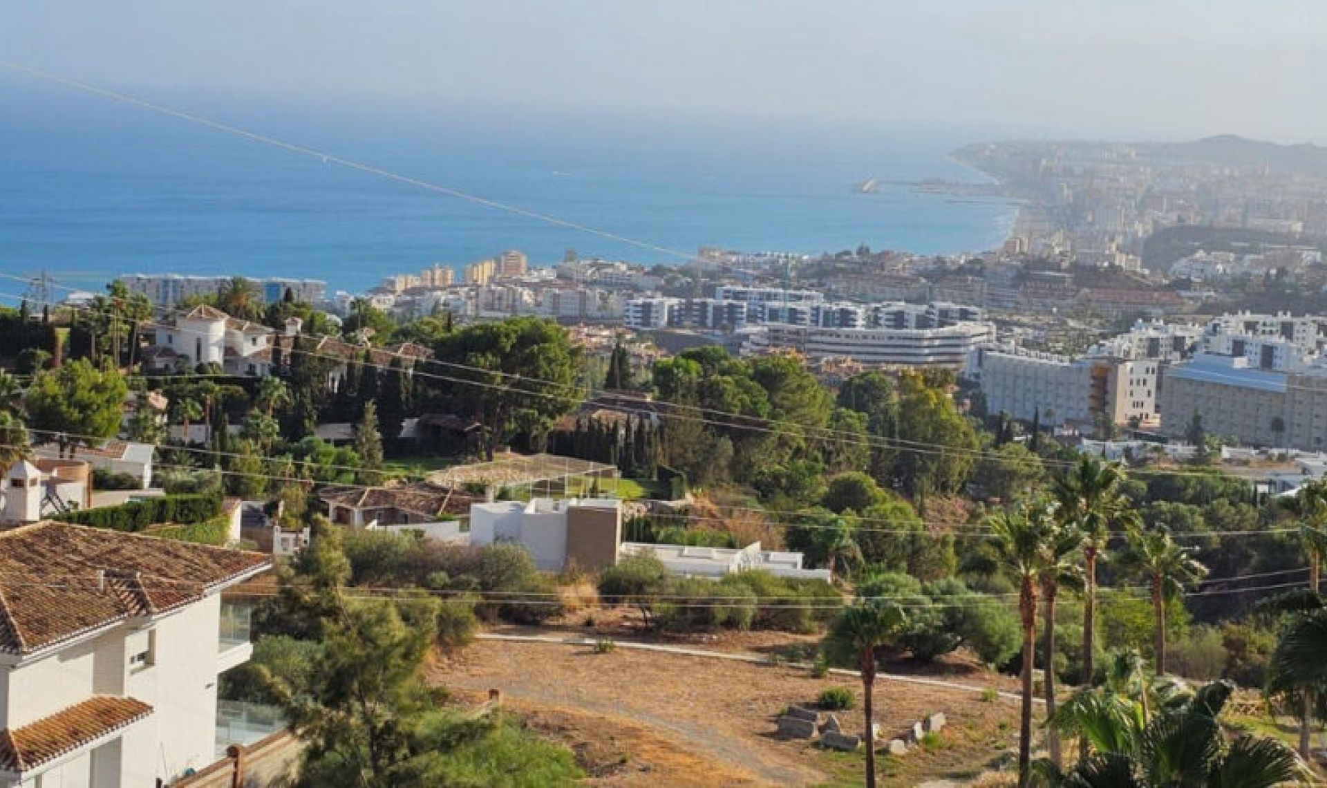 Resale - Apartment -
Benalmadena