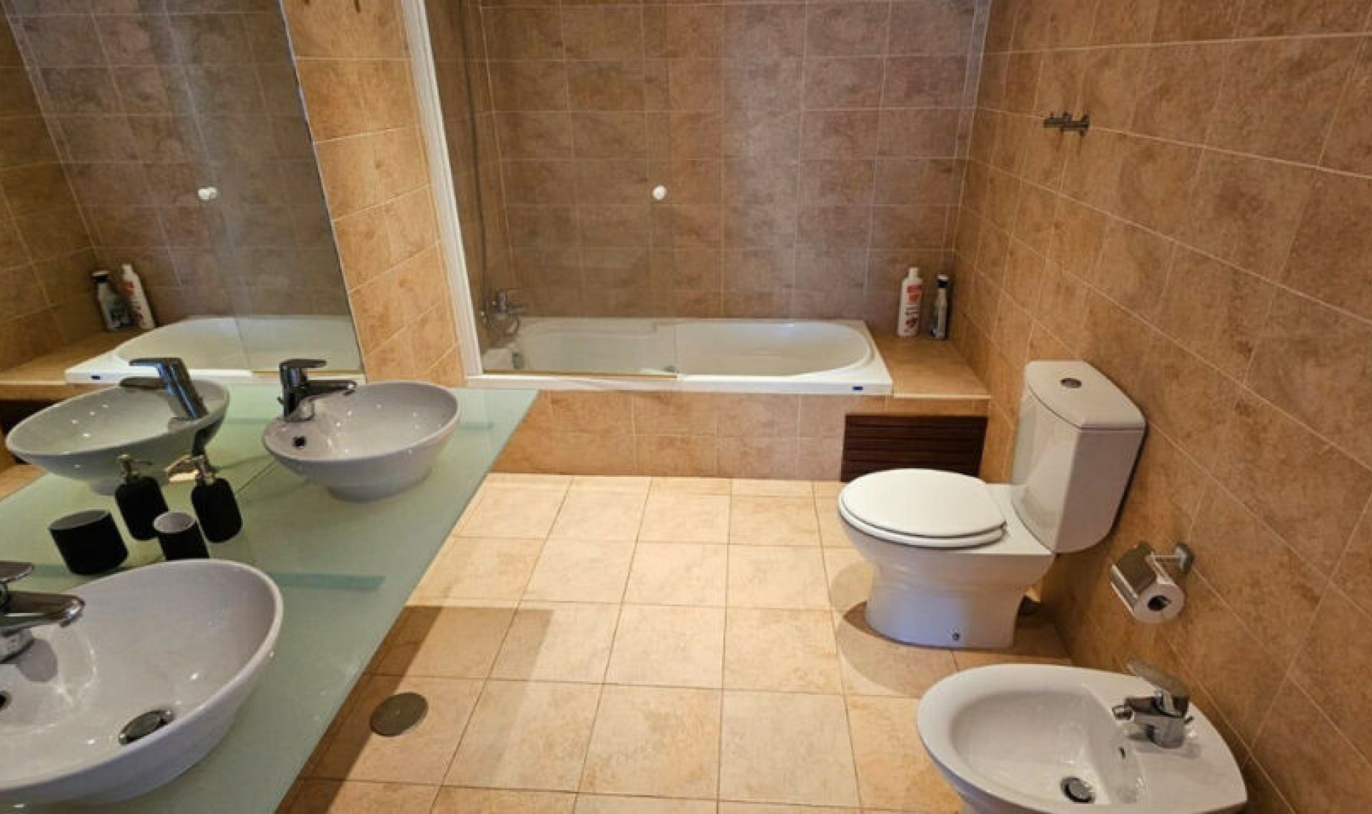 Resale - Apartment -
Benalmadena