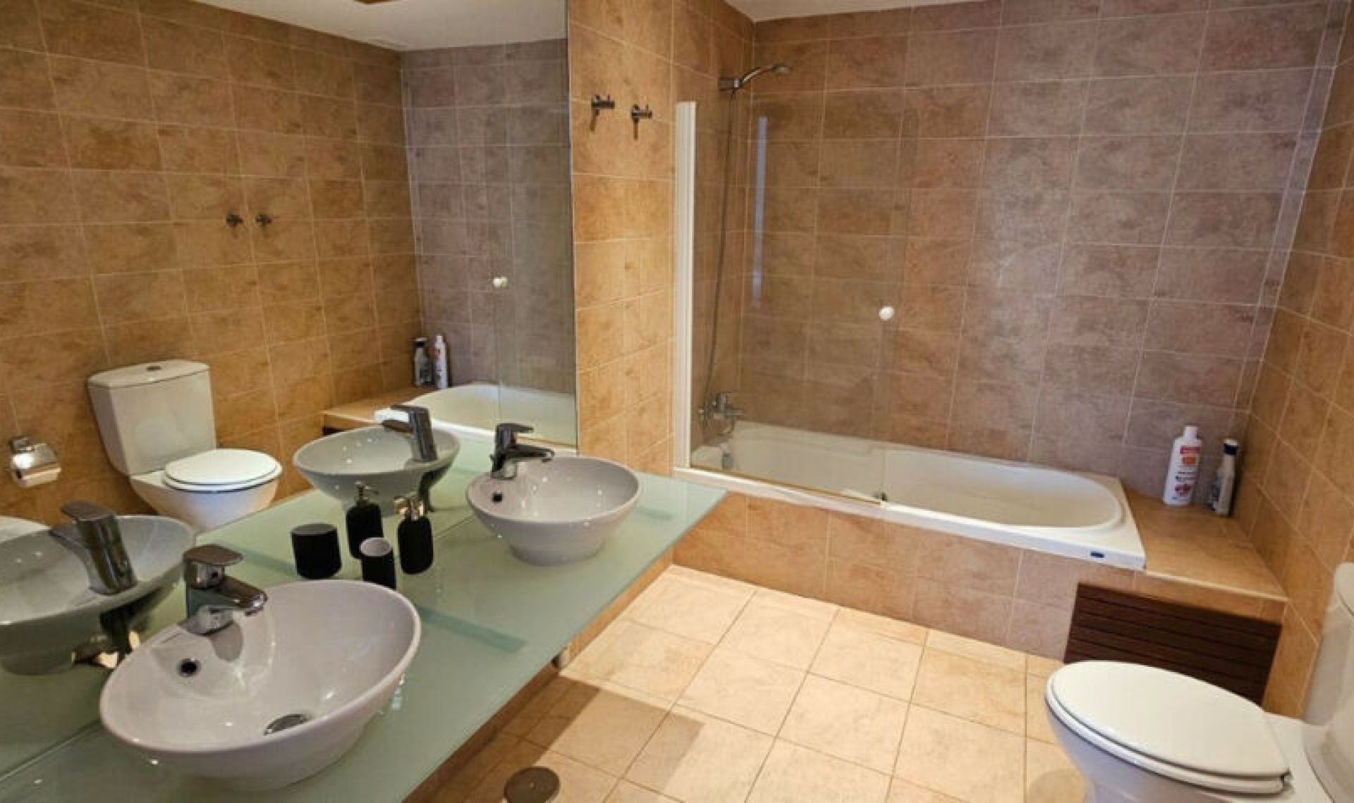 Resale - Apartment -
Benalmadena