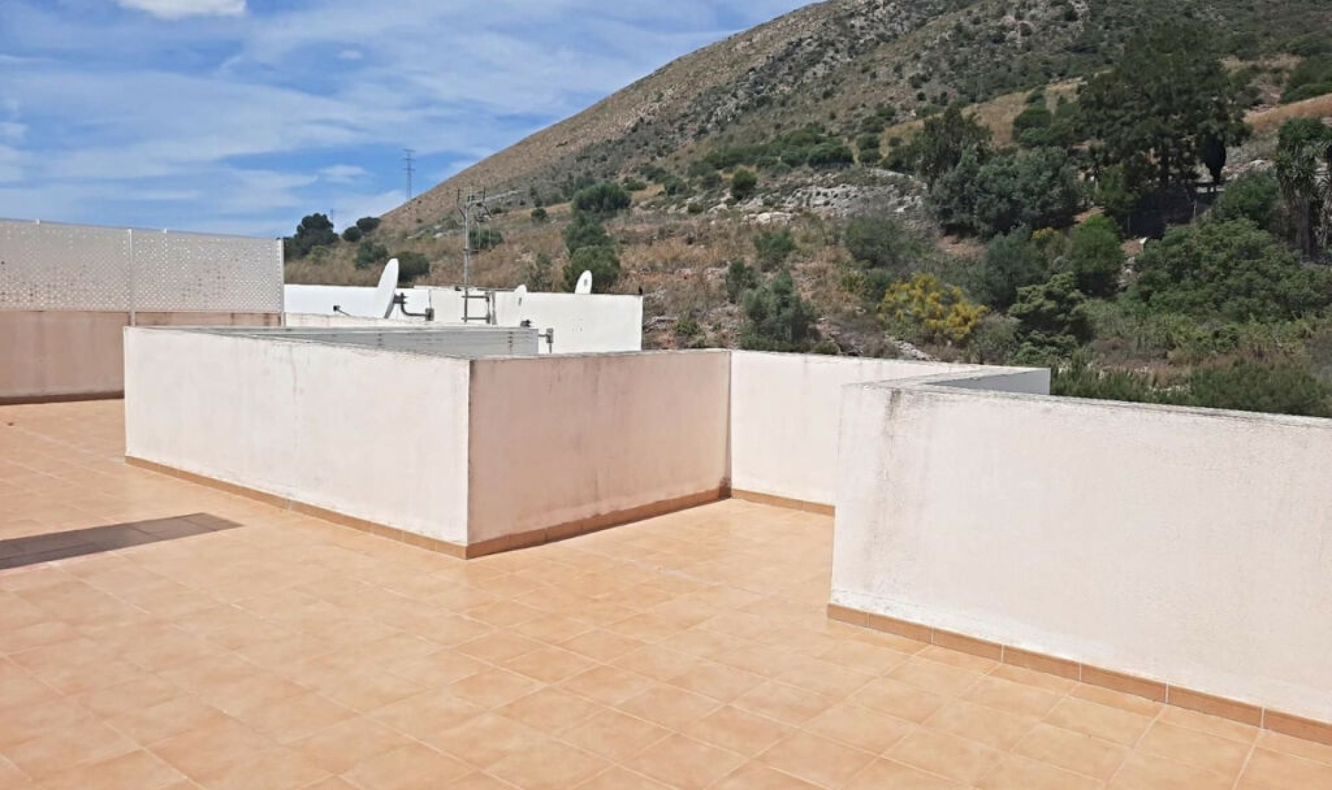 Resale - Apartment -
Benalmadena