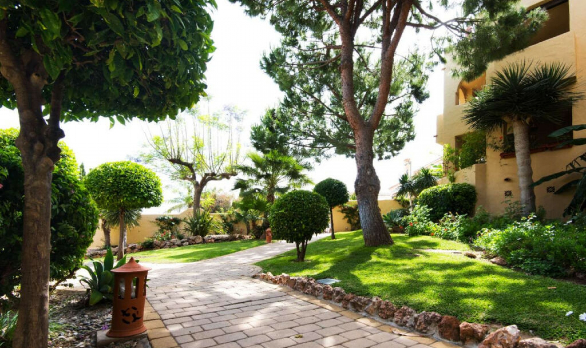 Resale - Apartment -
Benalmadena