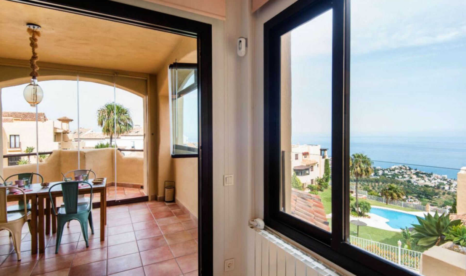 Resale - Apartment -
Benalmadena
