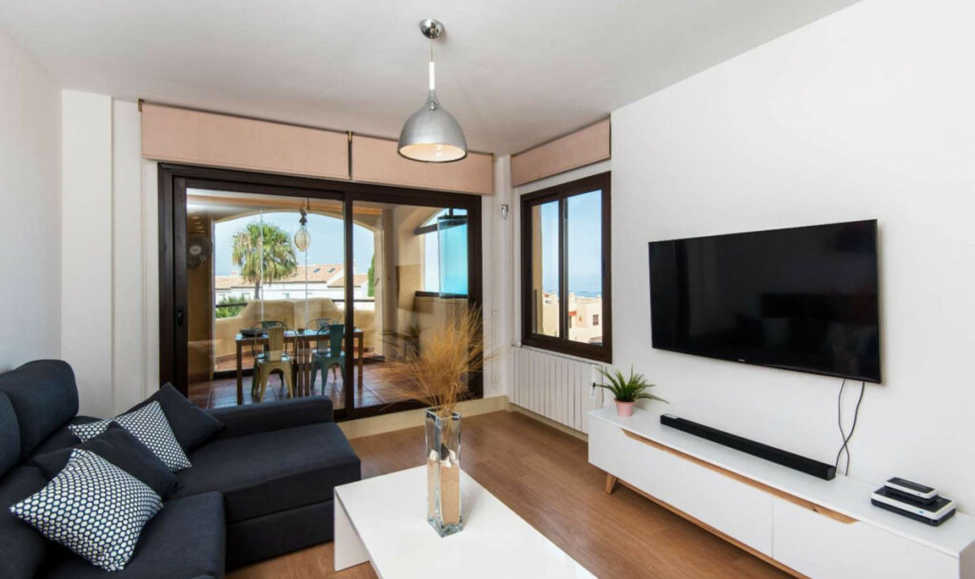 Resale - Apartment -
Benalmadena