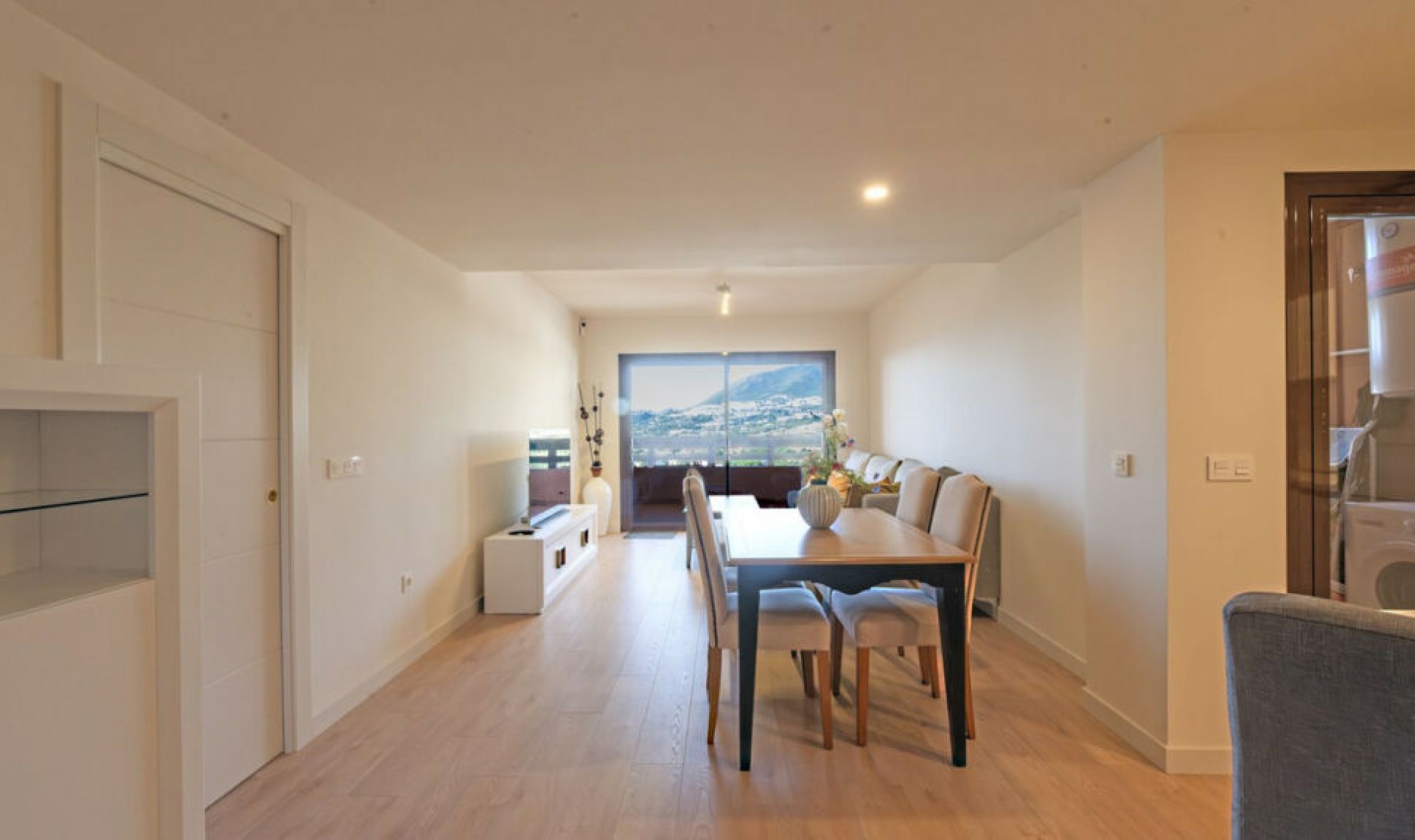 Resale - Apartment -
Benalmadena