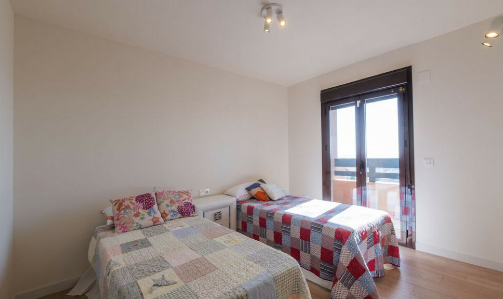 Resale - Apartment -
Benalmadena