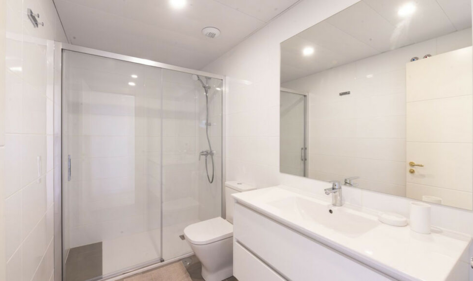 Resale - Apartment -
Benalmadena