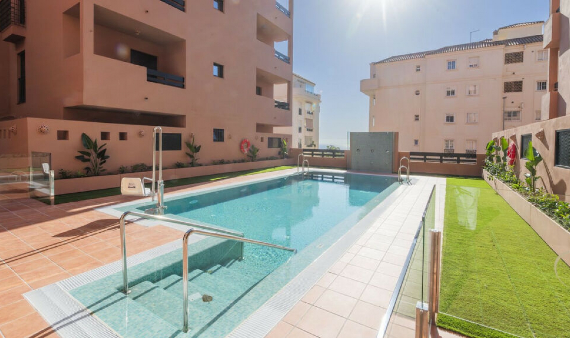 Resale - Apartment -
Benalmadena