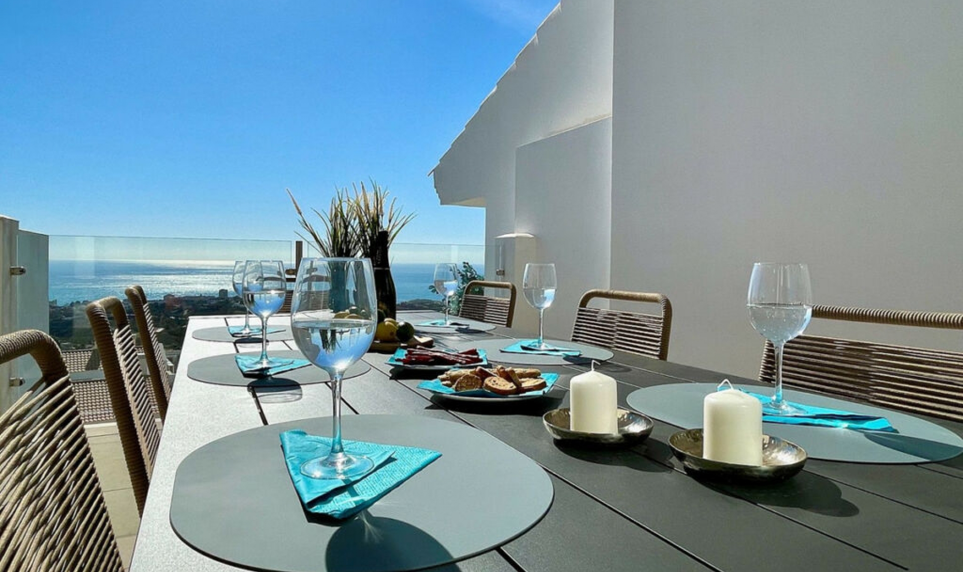 Resale - Apartment -
Benalmadena